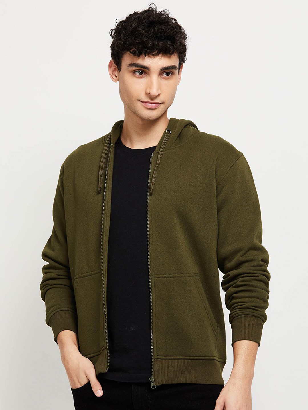 

max Men Green Hooded Sweatshirt
