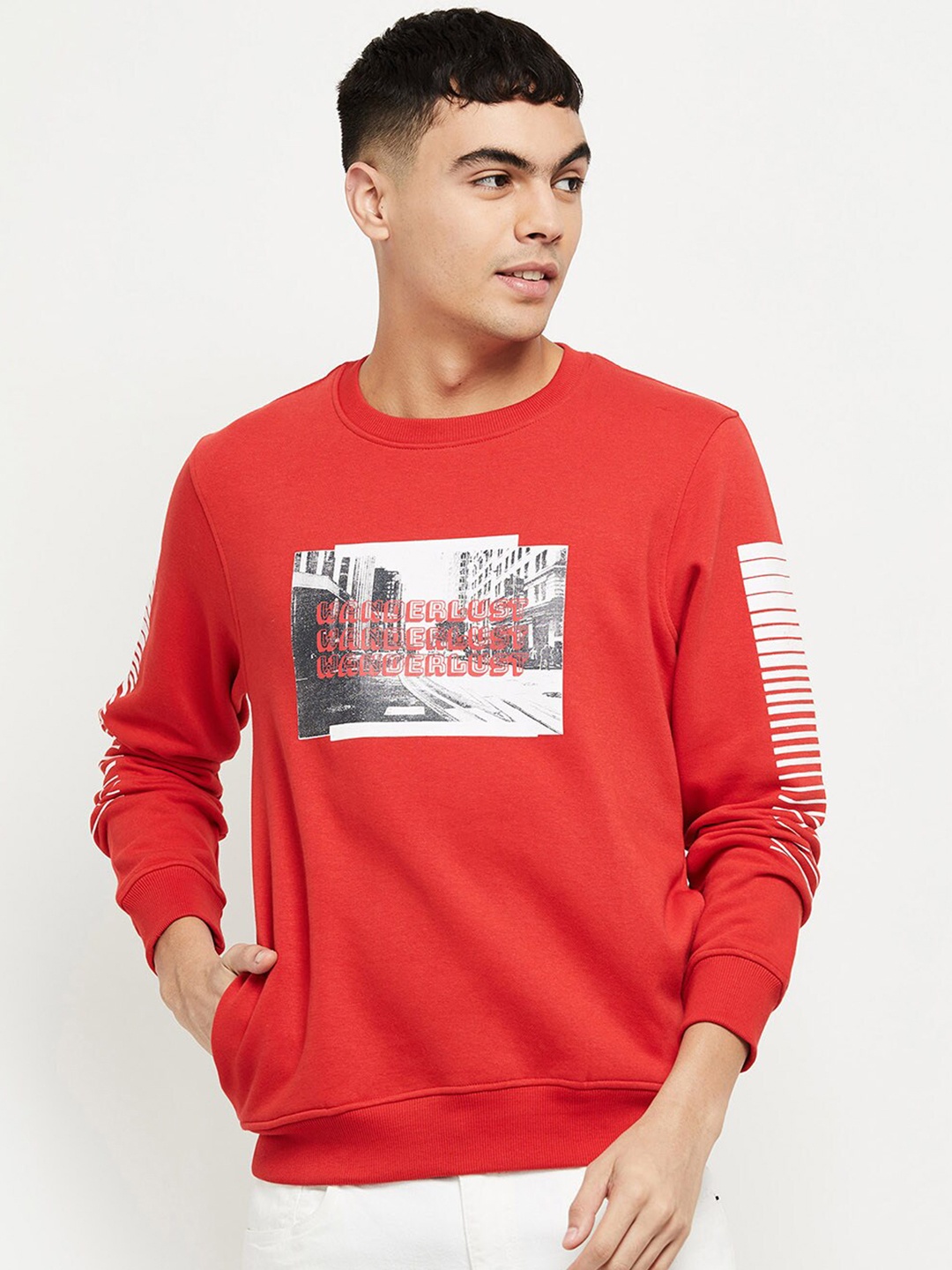 

max Men Red Graphic Print Sweatshirt