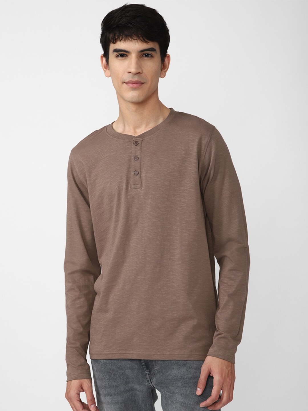 

FOREVER 21 Men Brown Henley Neck Cotton T-shirt
