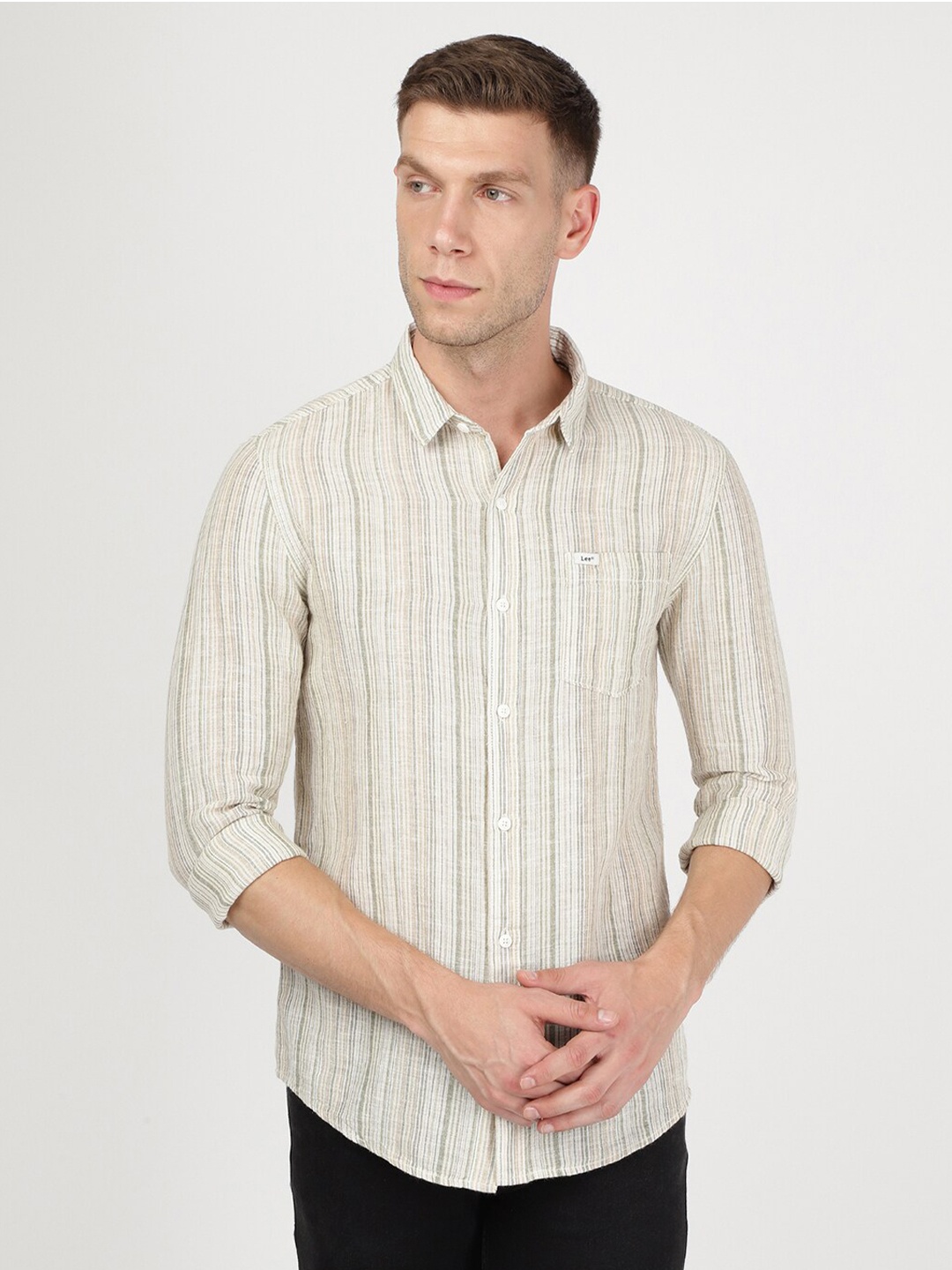 

Lee Men Green Slim Fit Striped Linen Casual Shirt
