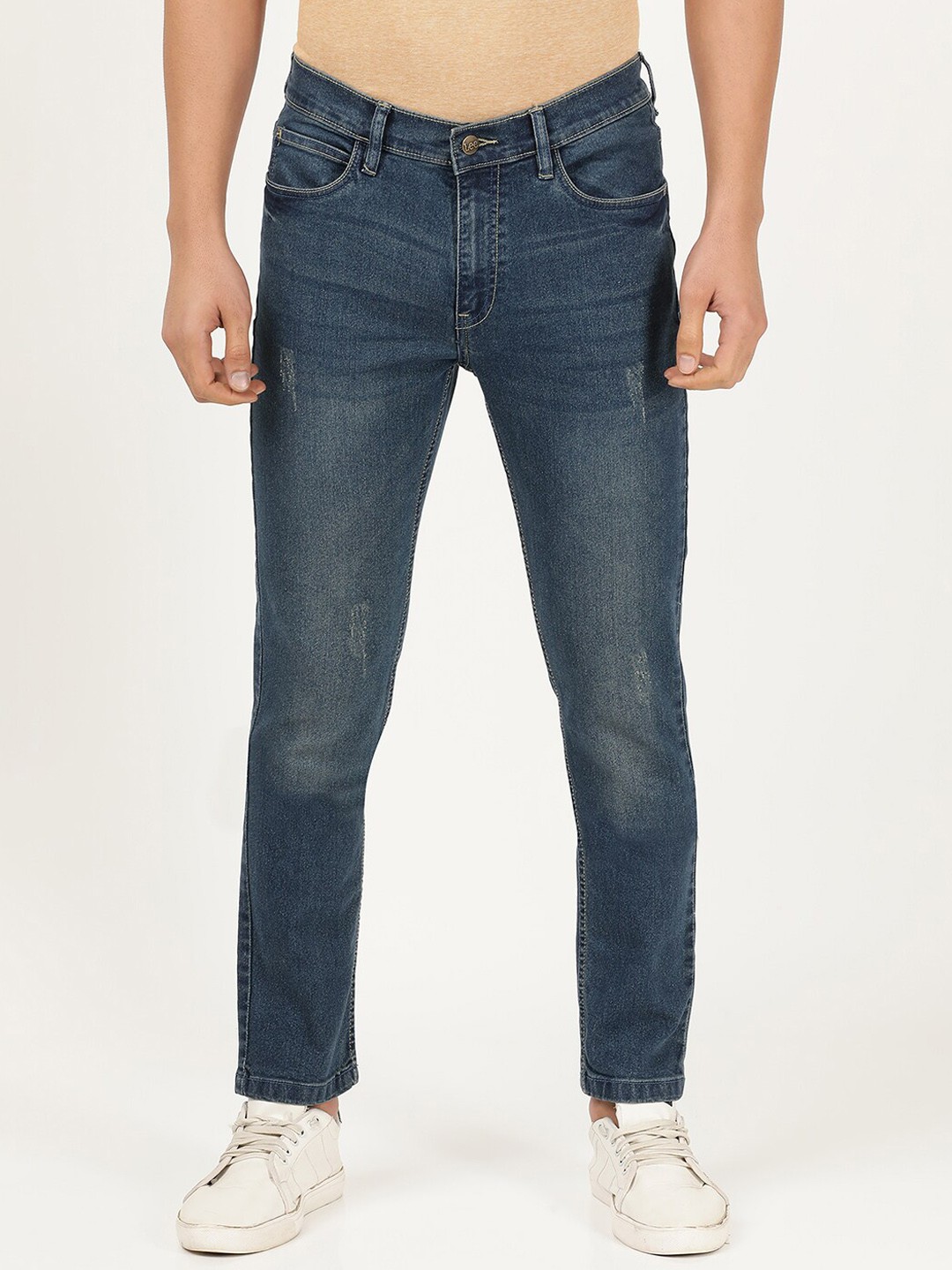 

Lee Men Blue Bruce Skinny Fit Low Distress Light Fade Stretchable Jeans