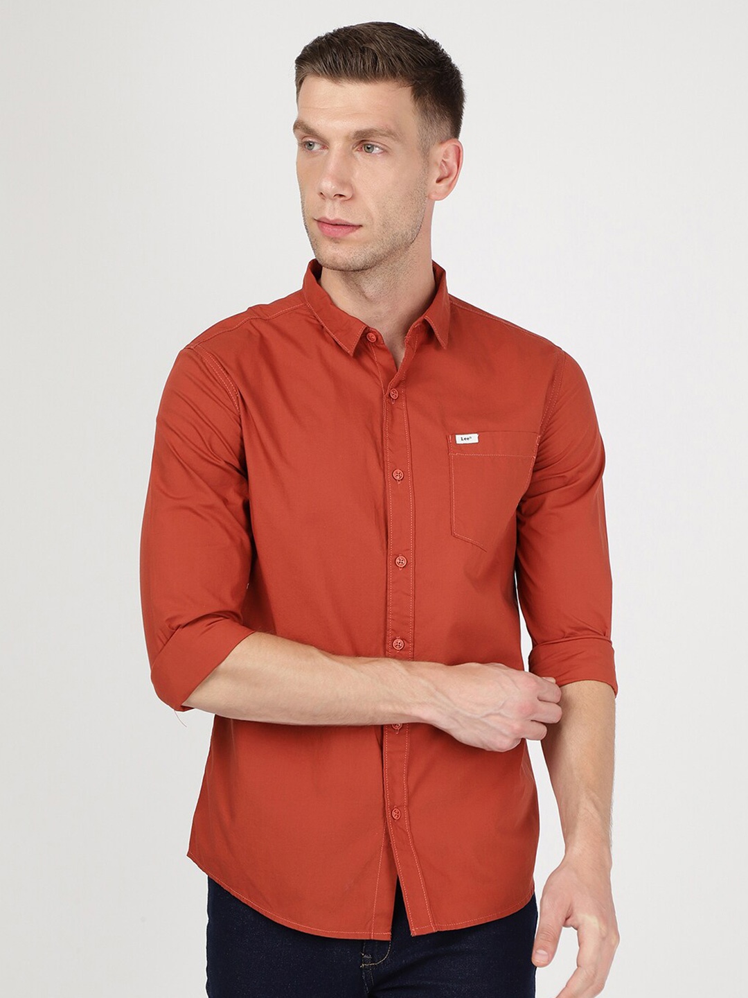 

Lee Men Rust Slim Fit Cotton Casual Shirt