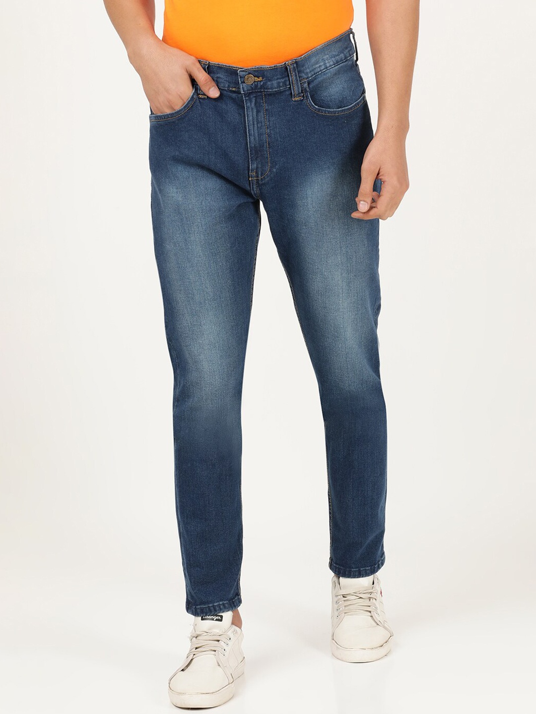 

Lee Men Blue Light Fade Stretchable Jeans