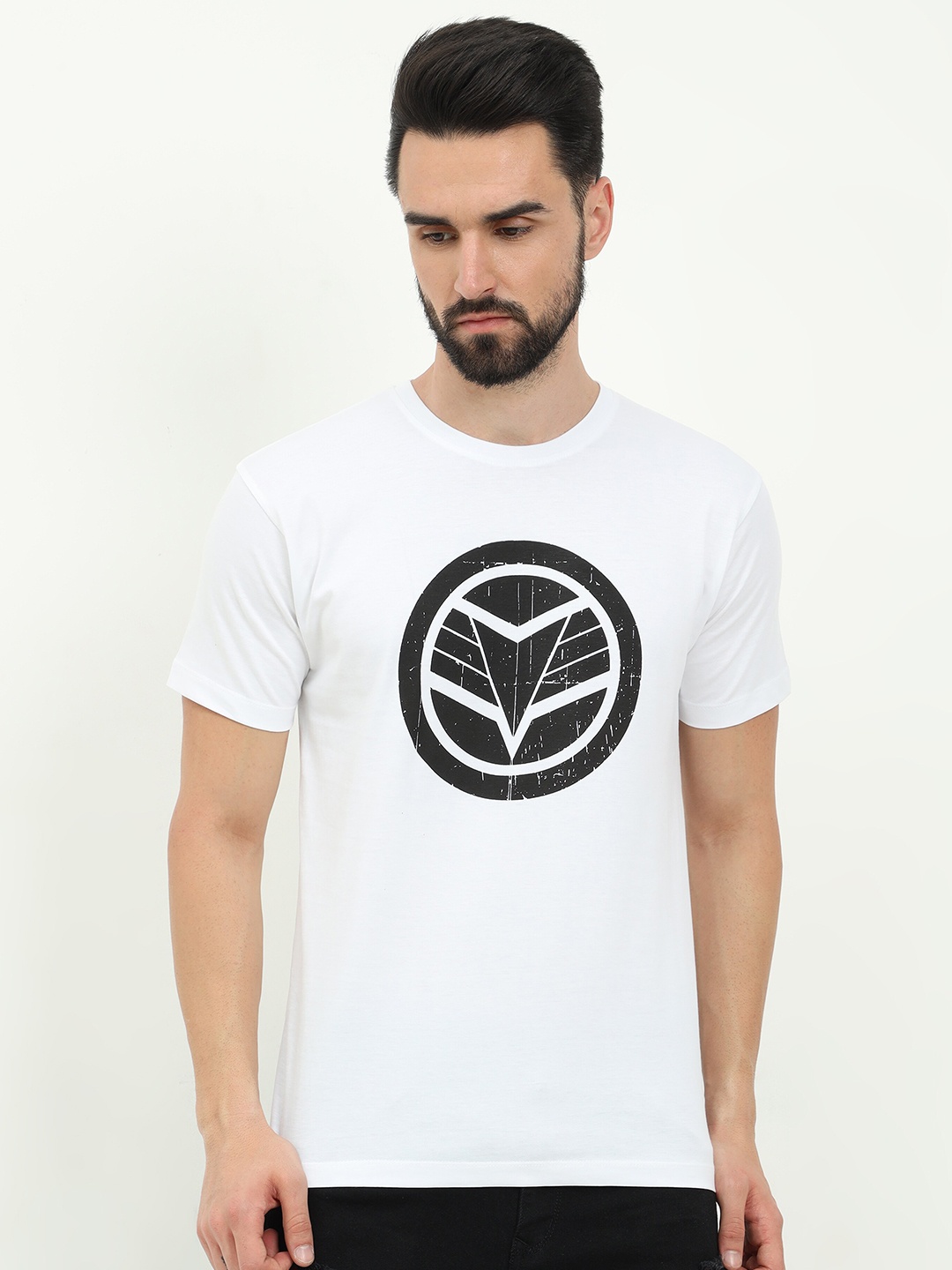 

COOFT Men White Printed Pure Cotton T-shirt