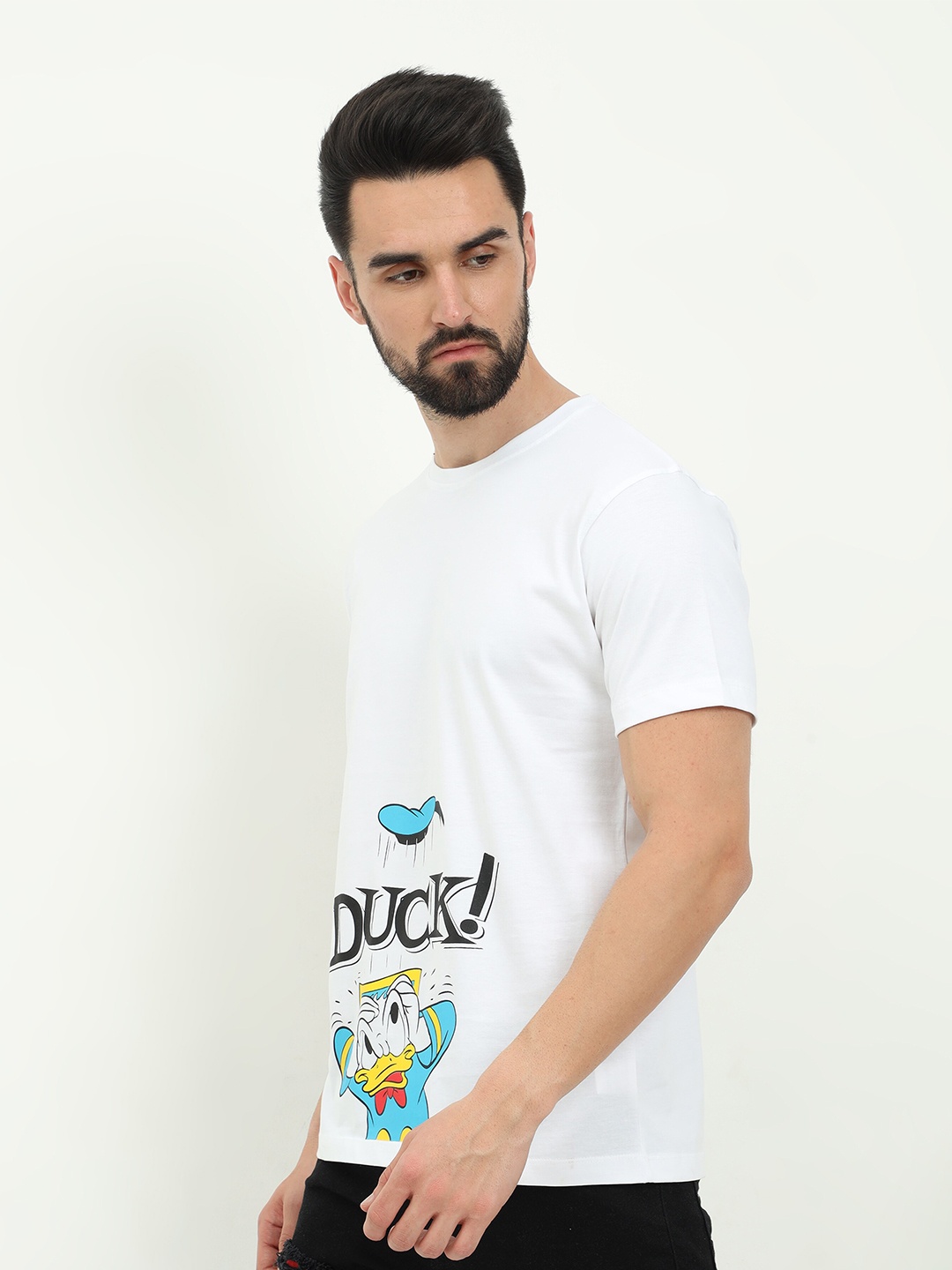 

COOFT Men White Donald Duck Printed Pure Cotton T-shirt