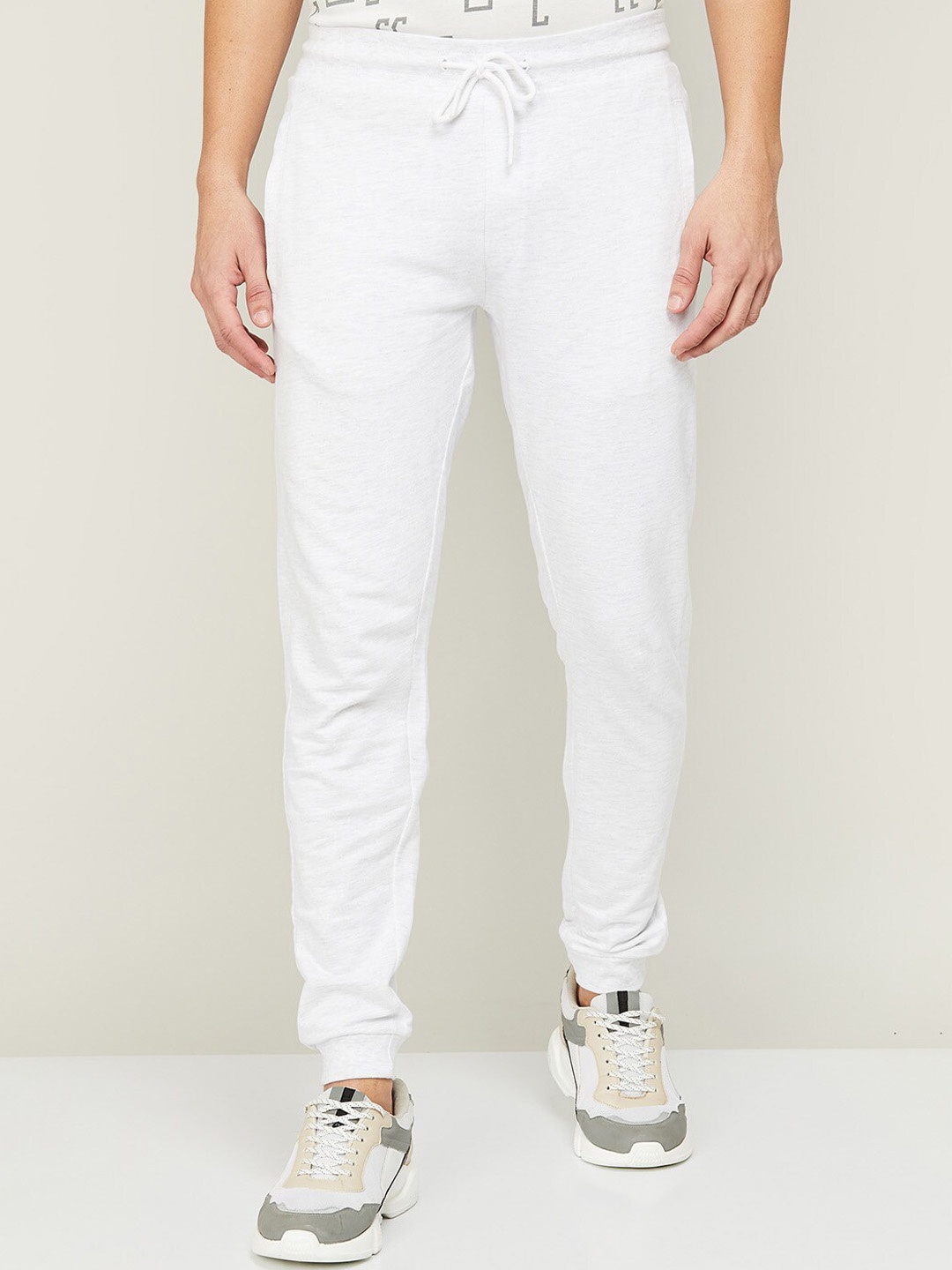 

Kappa Men White Solid Cotton Slim-Fit Joggers