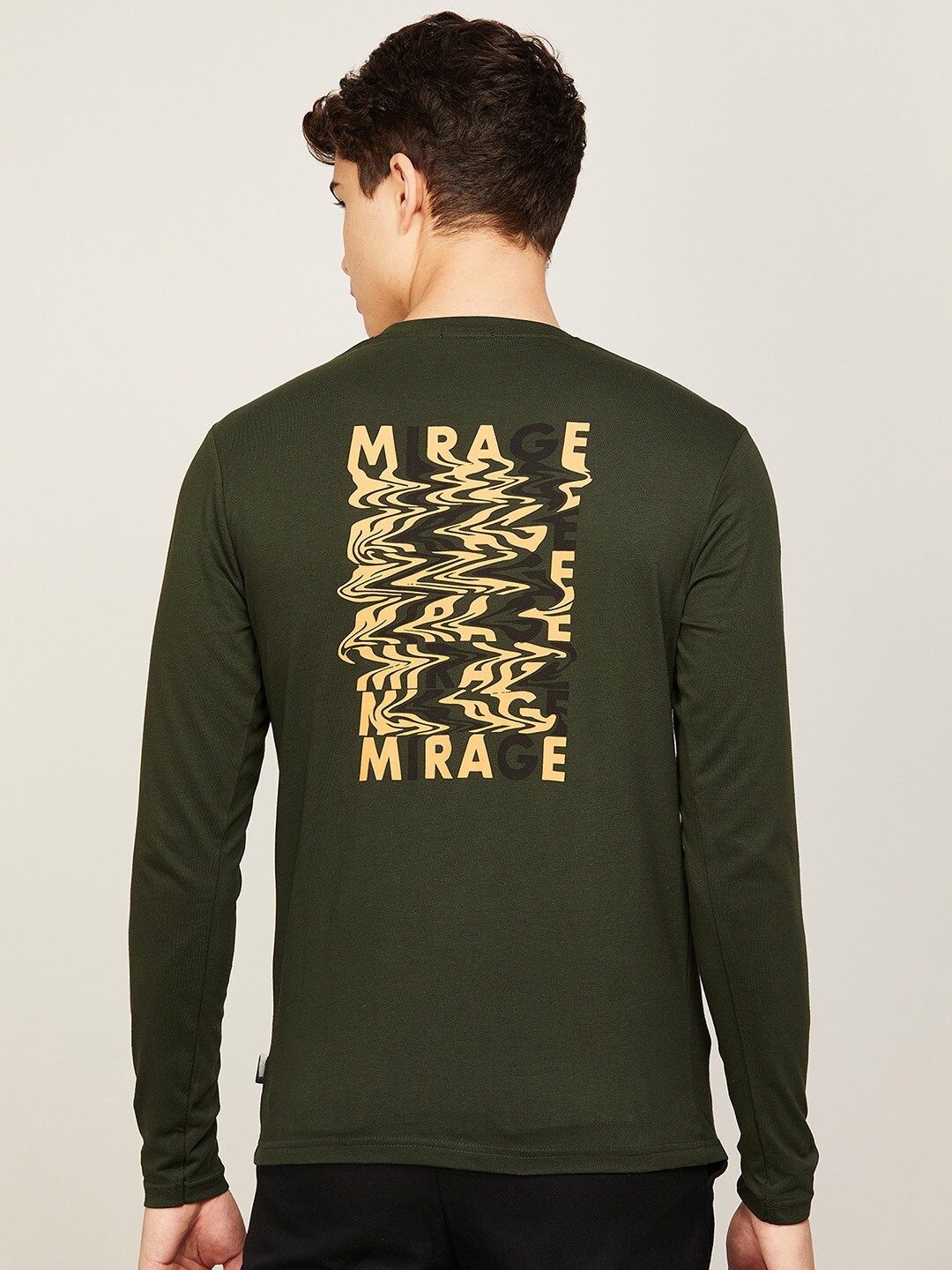 

Bossini Men Olive Green & Yellow Typography Printed T-shirt