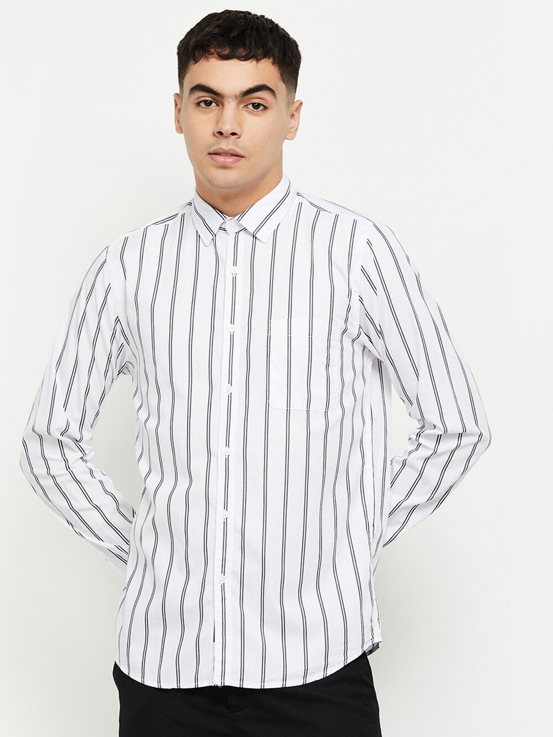 

max Men White Striped Casual Shirt