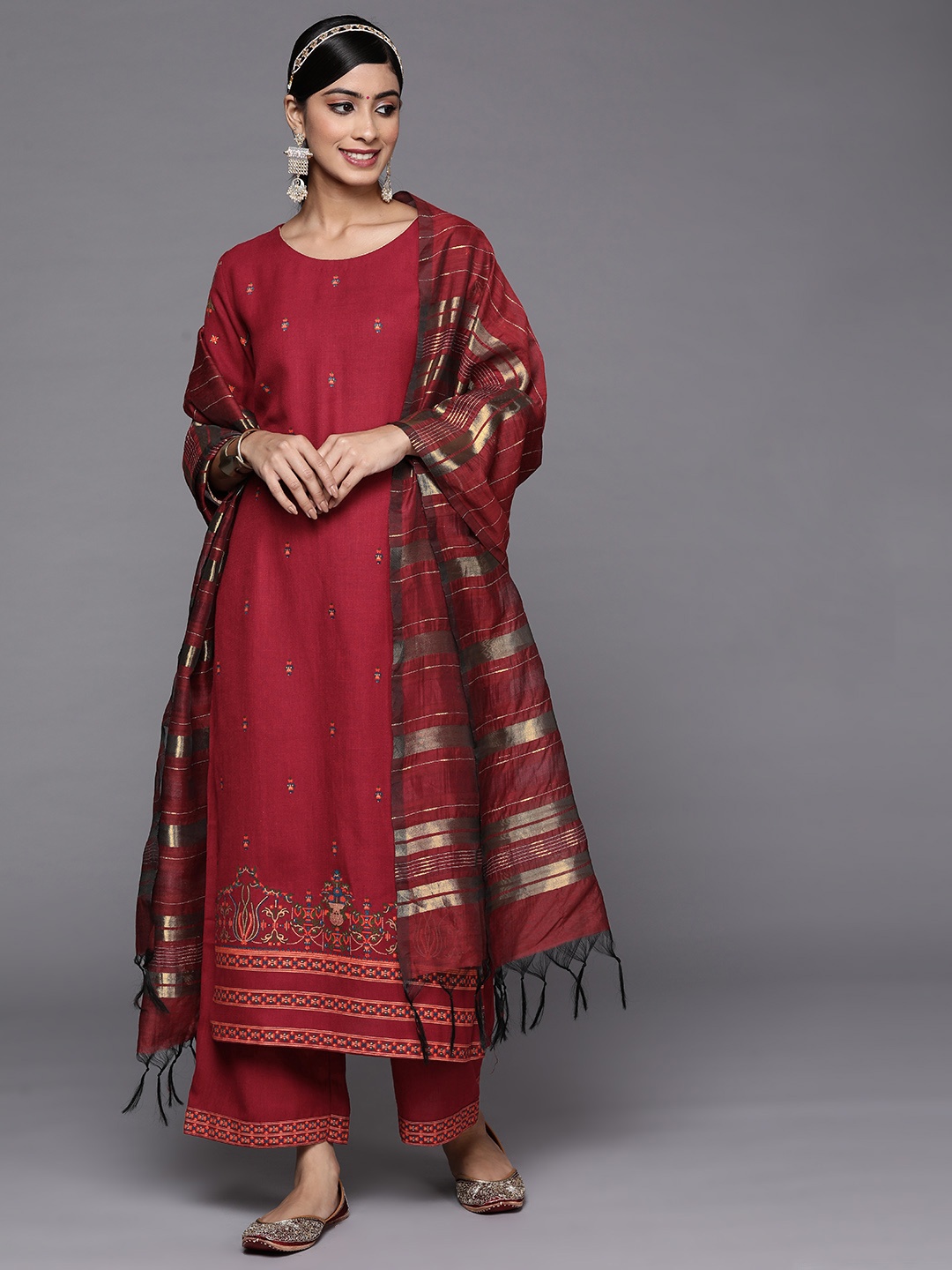 

Indo Era Women Maroon Ethnic Motifs Printed Kurta with Palazzos & Dupatta