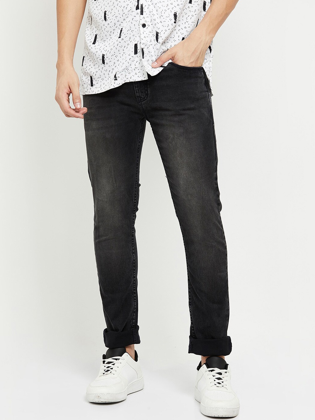 

max Men Charcoal Light Fade Jeans