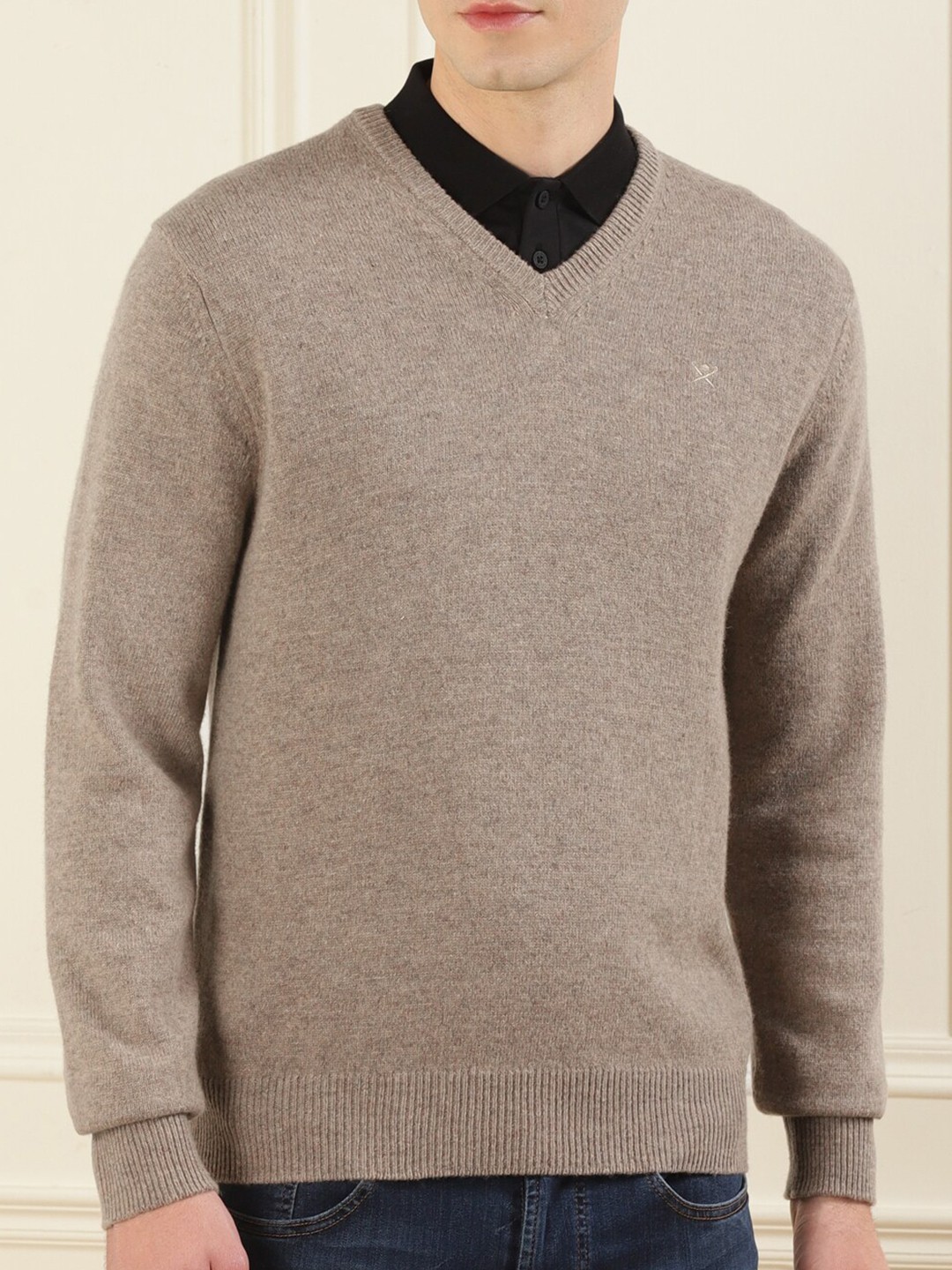 

HACKETT LONDON Men Beige V-Neck Pullover