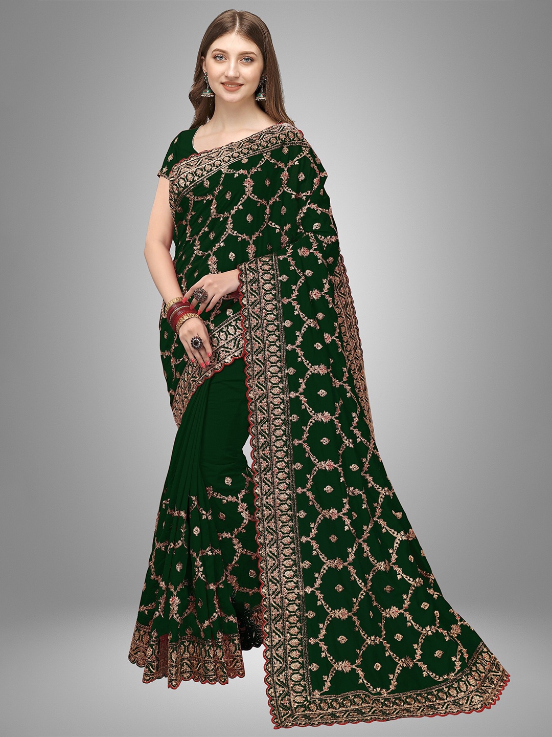 

Trendmalls Green & Gold-Toned Ethnic Motifs Embroidered Pure Silk Saree