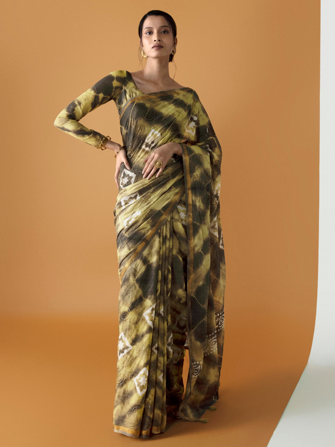 

Soch Olive Green & White Tie and Dye Zari Saree