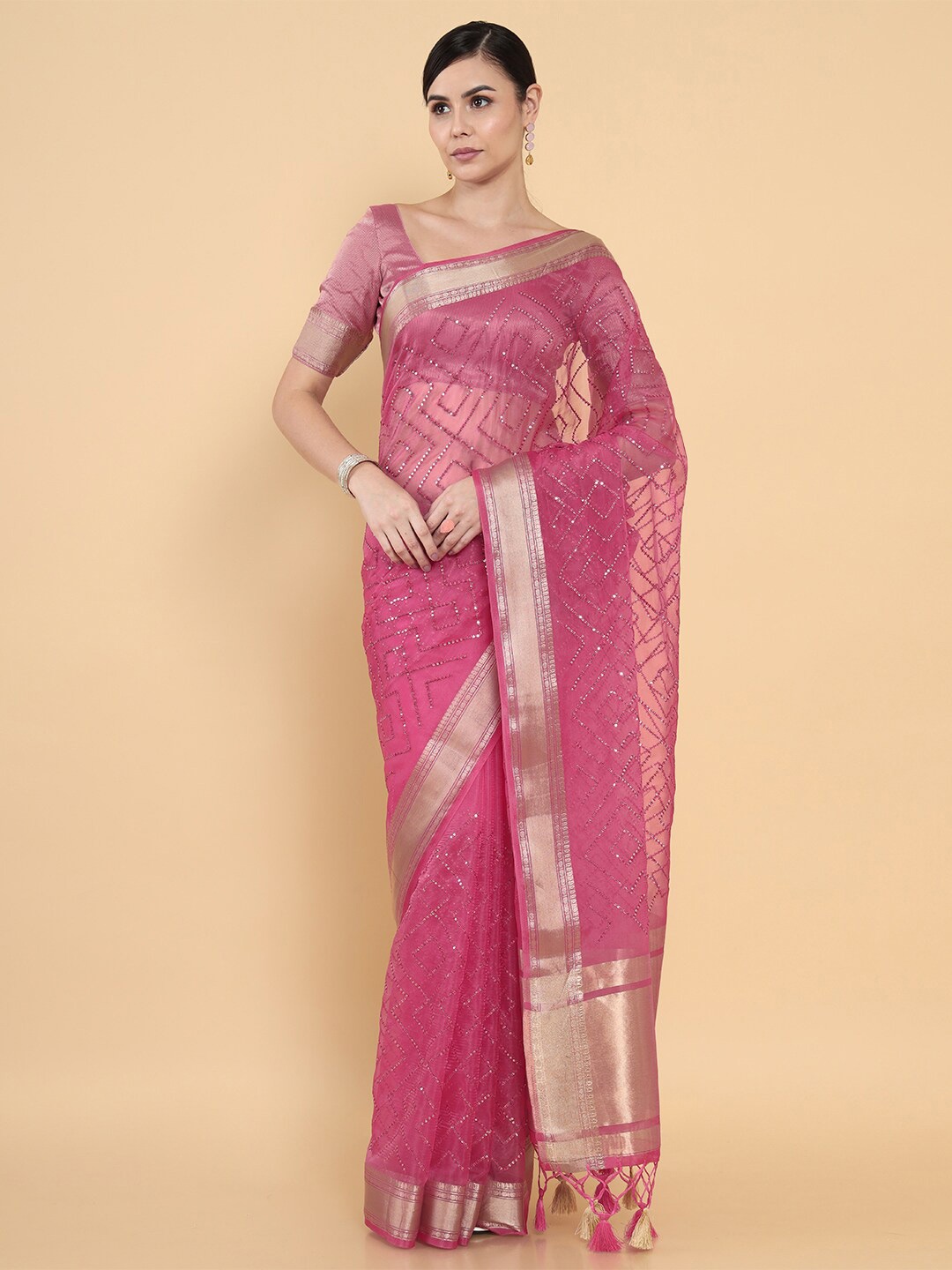 

Soch Women Coral & Gold-Toned Beads and Stones Saree