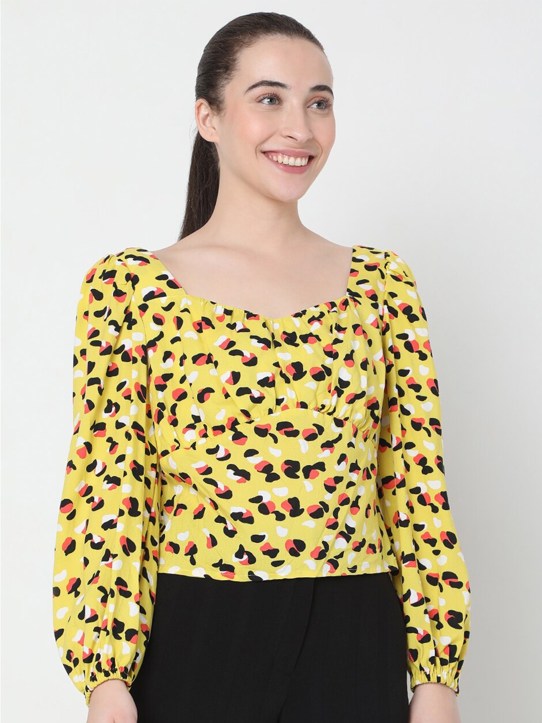 

Vero Moda Yellow Print Sweetheart Neck Top