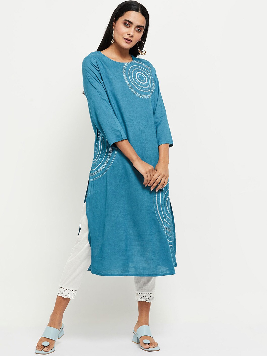 

max Women Blue Ethnic Motifs Embroidered Kurta