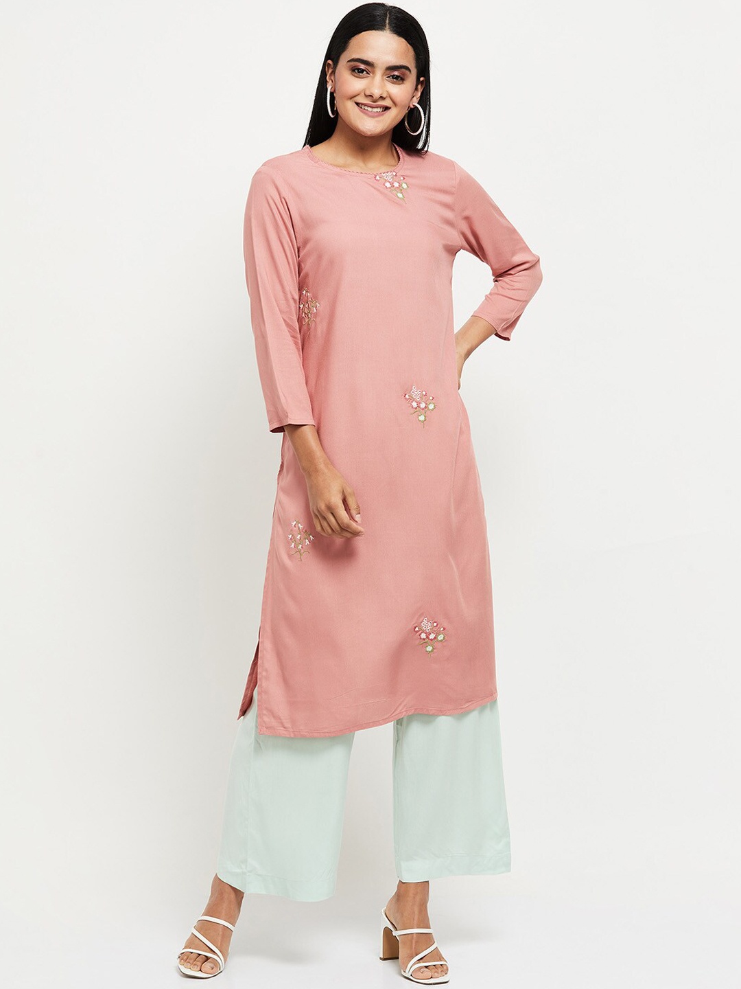 

max Women Pink Round Neck Straight Kurta