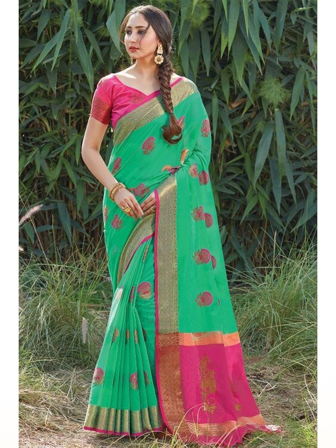 

KARAGIRI Green & Pink Floral Zari Cotton Saree