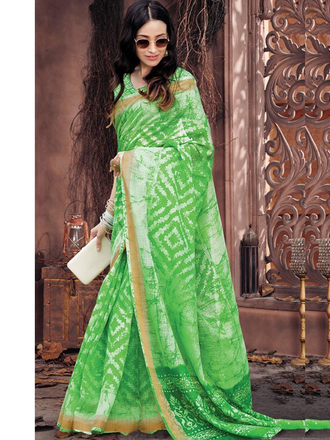 

KARAGIRI Green & White Batik Zari Saree