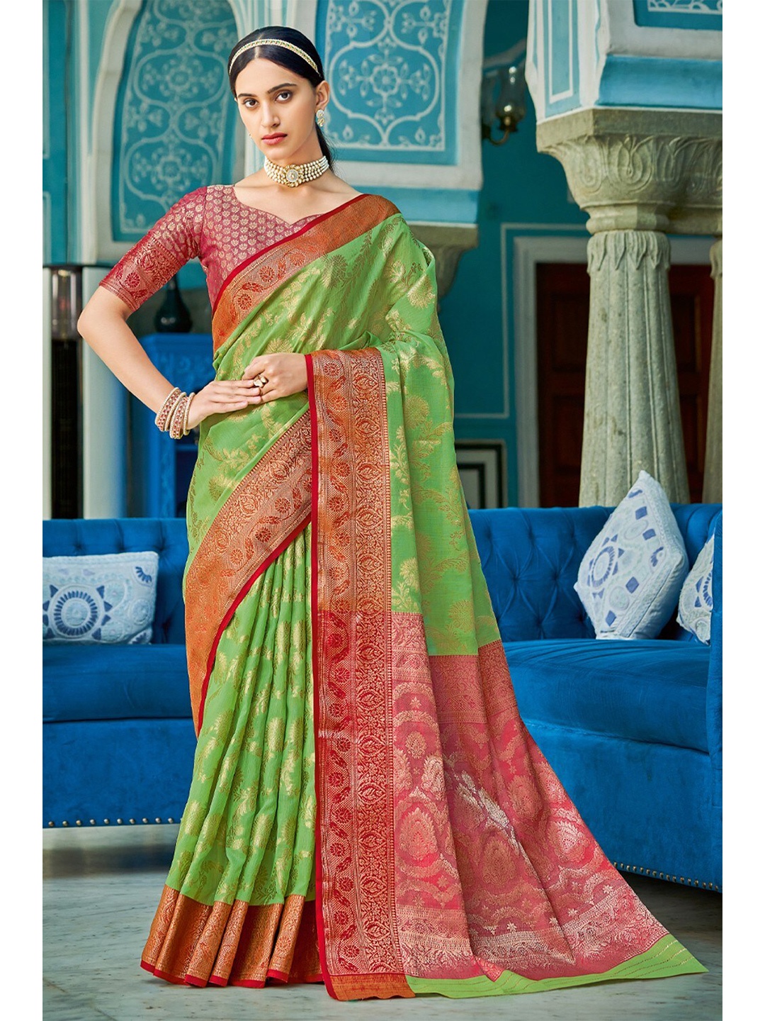 

KARAGIRI Green & Red Ethnic Motifs Zari Saree