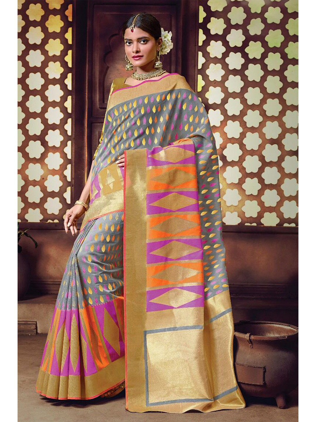 

KARAGIRI Grey & Purple Ethnic Motifs Zari Saree