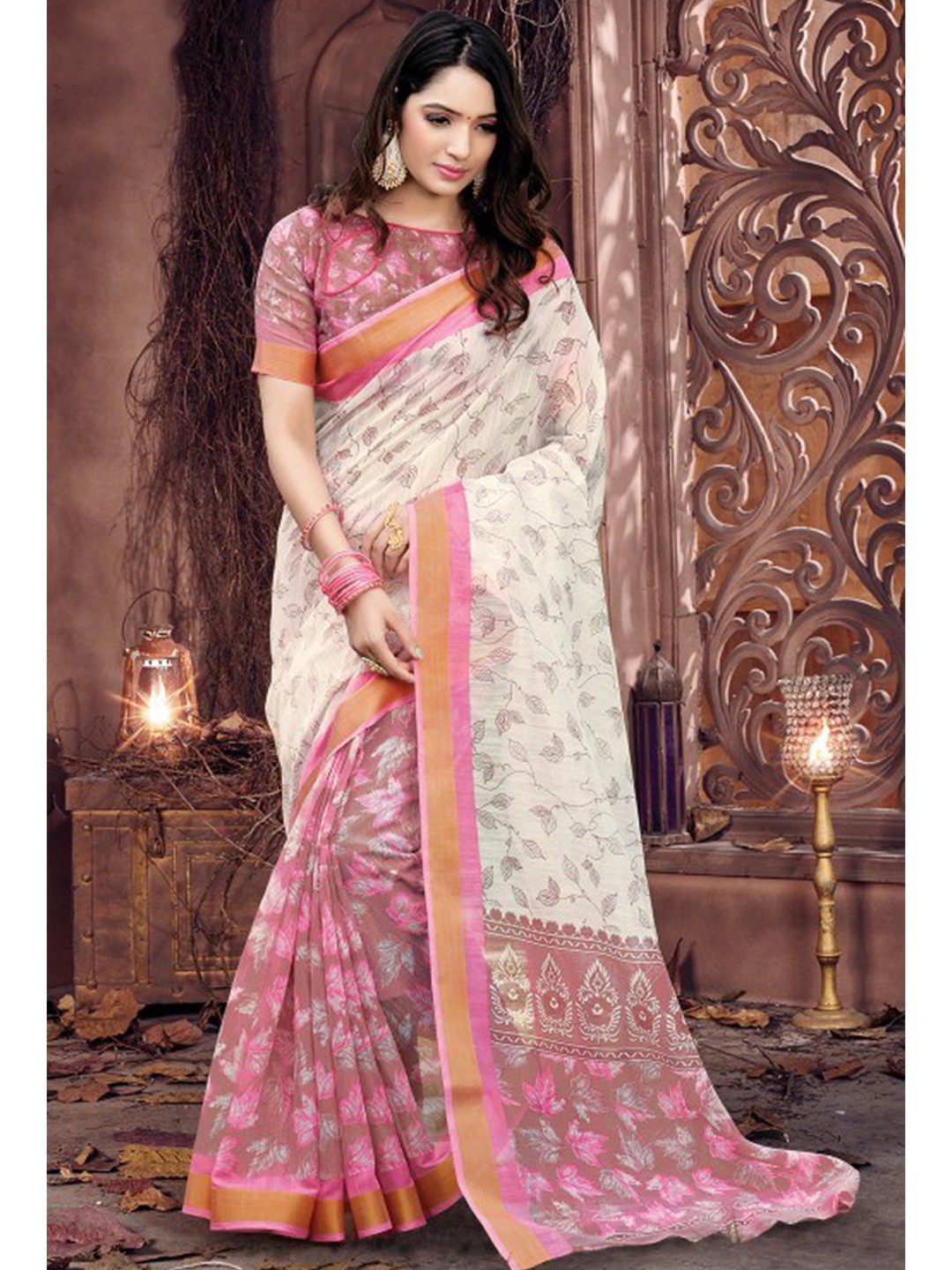

KARAGIRI White & Gold-Toned Floral Cotton Zari Saree