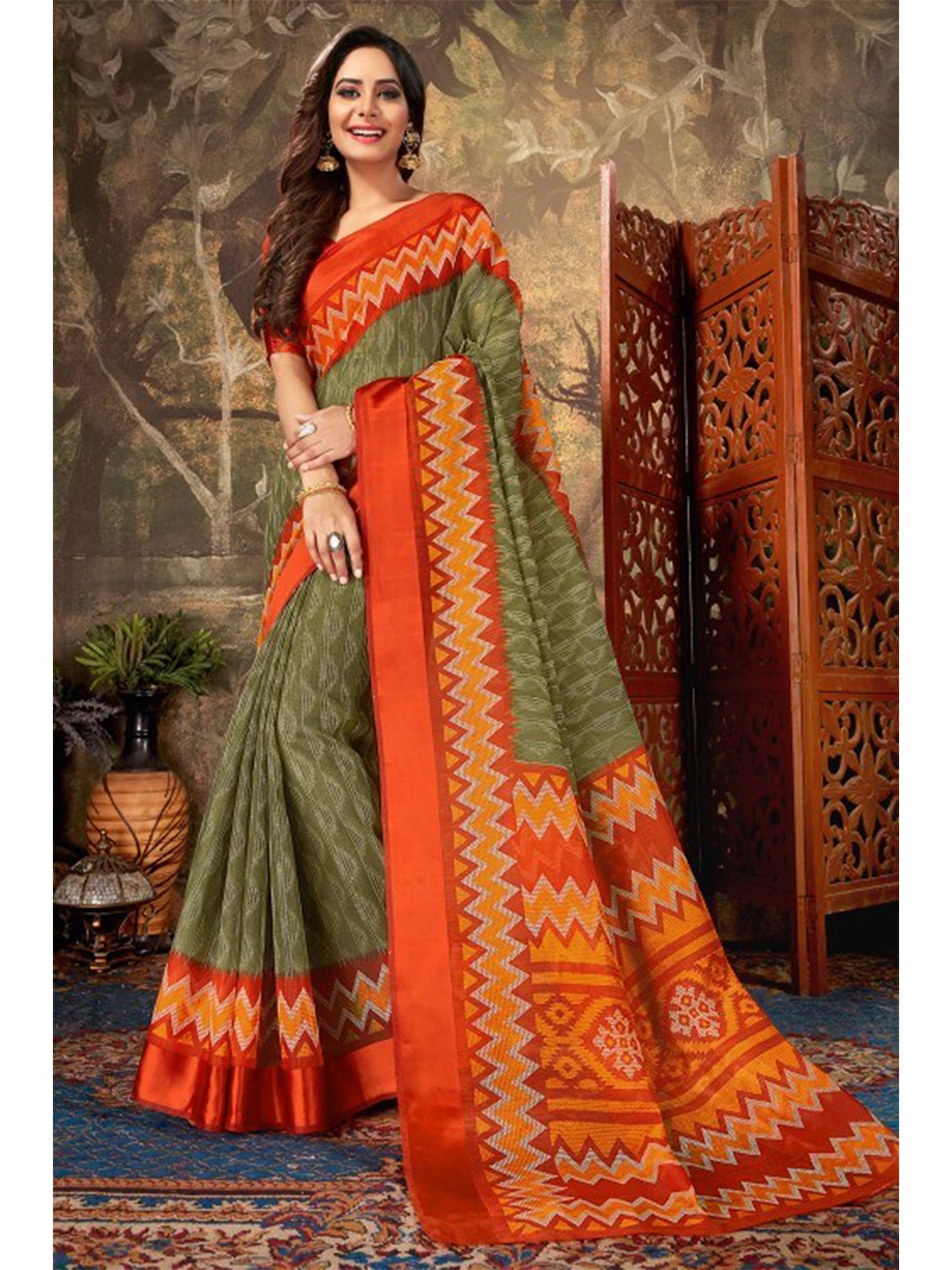 

KARAGIRI Green & Red Saree