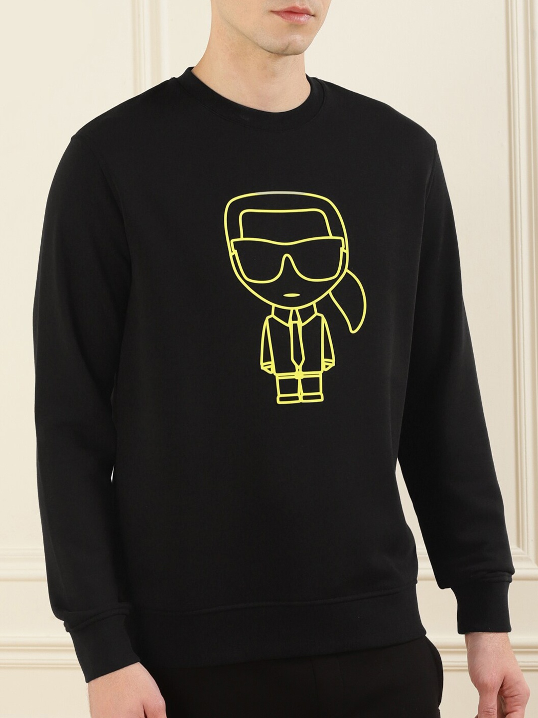 

Karl Lagerfeld Men Black Printed Sweatshirt