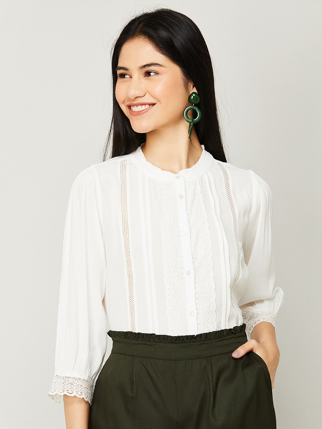 

CODE by Lifestyle White Solid Mandarin Collar Shirt Style Top