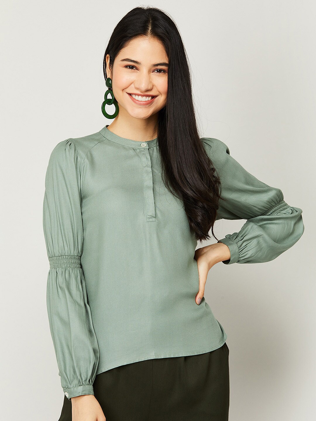 

Fame Forever by Lifestyle Women Green Mandarin Collar Top