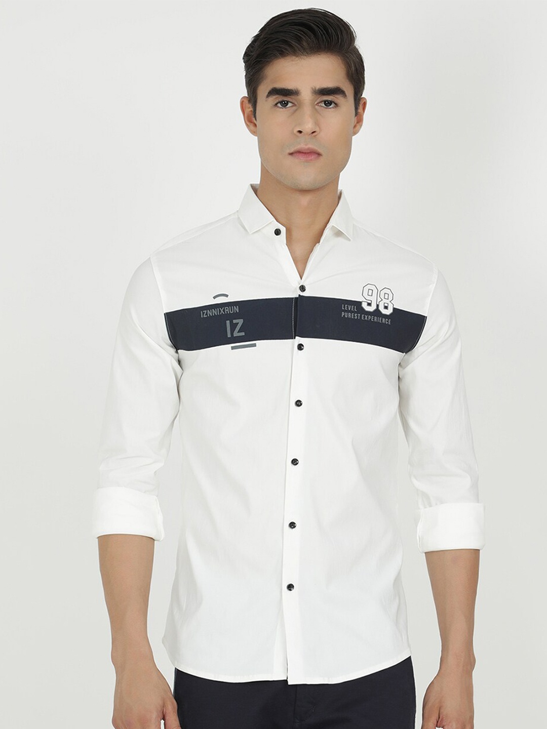 

V2 Value & Variety Men White Striped Casual Shirt