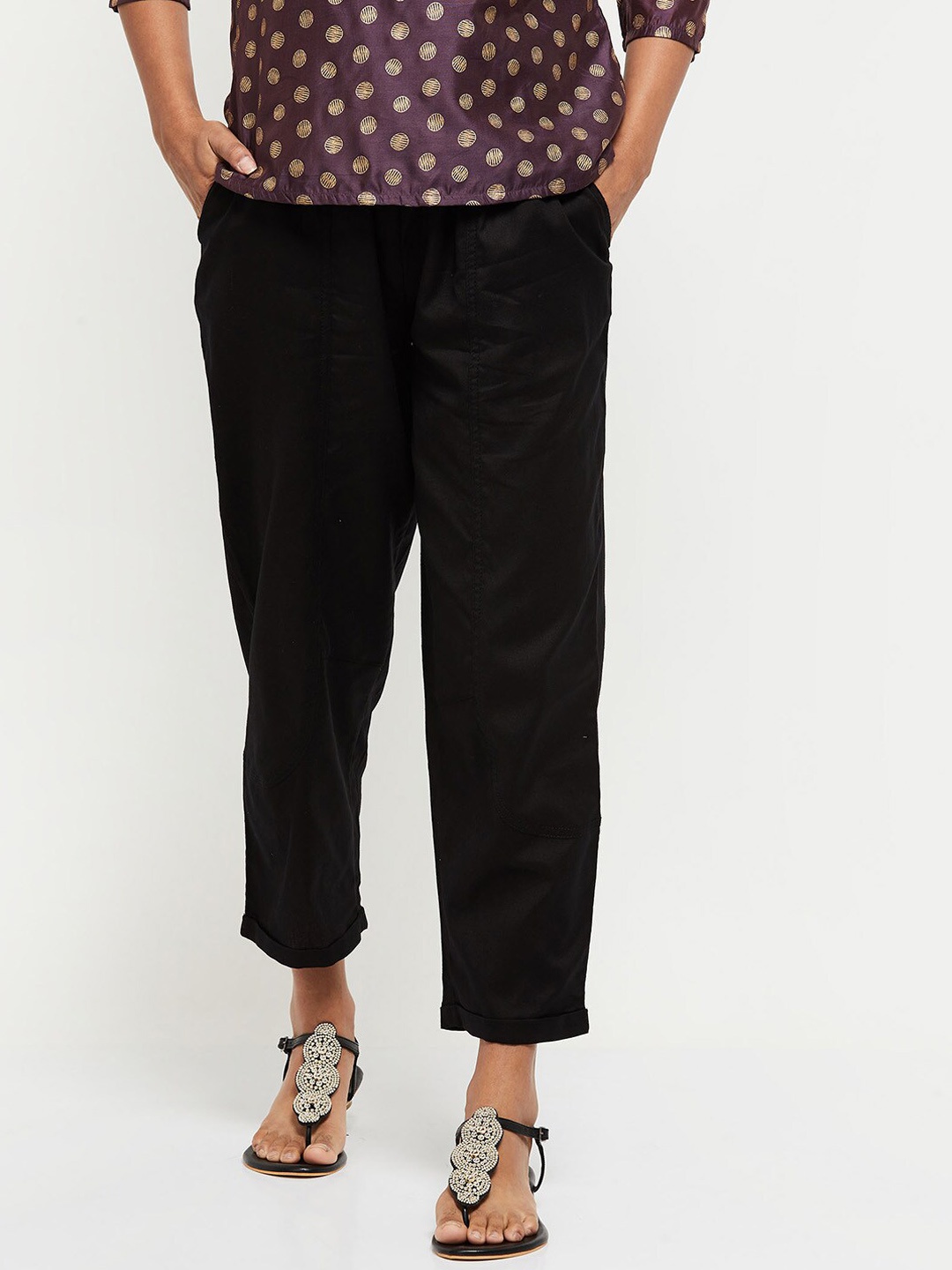 

max Women Black Trousers