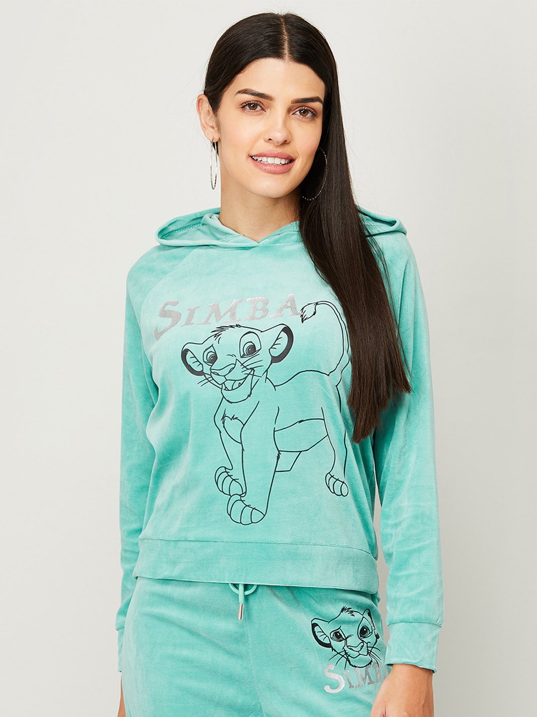 

Ginger by Lifestyle Women Green Printed Sweatshirt