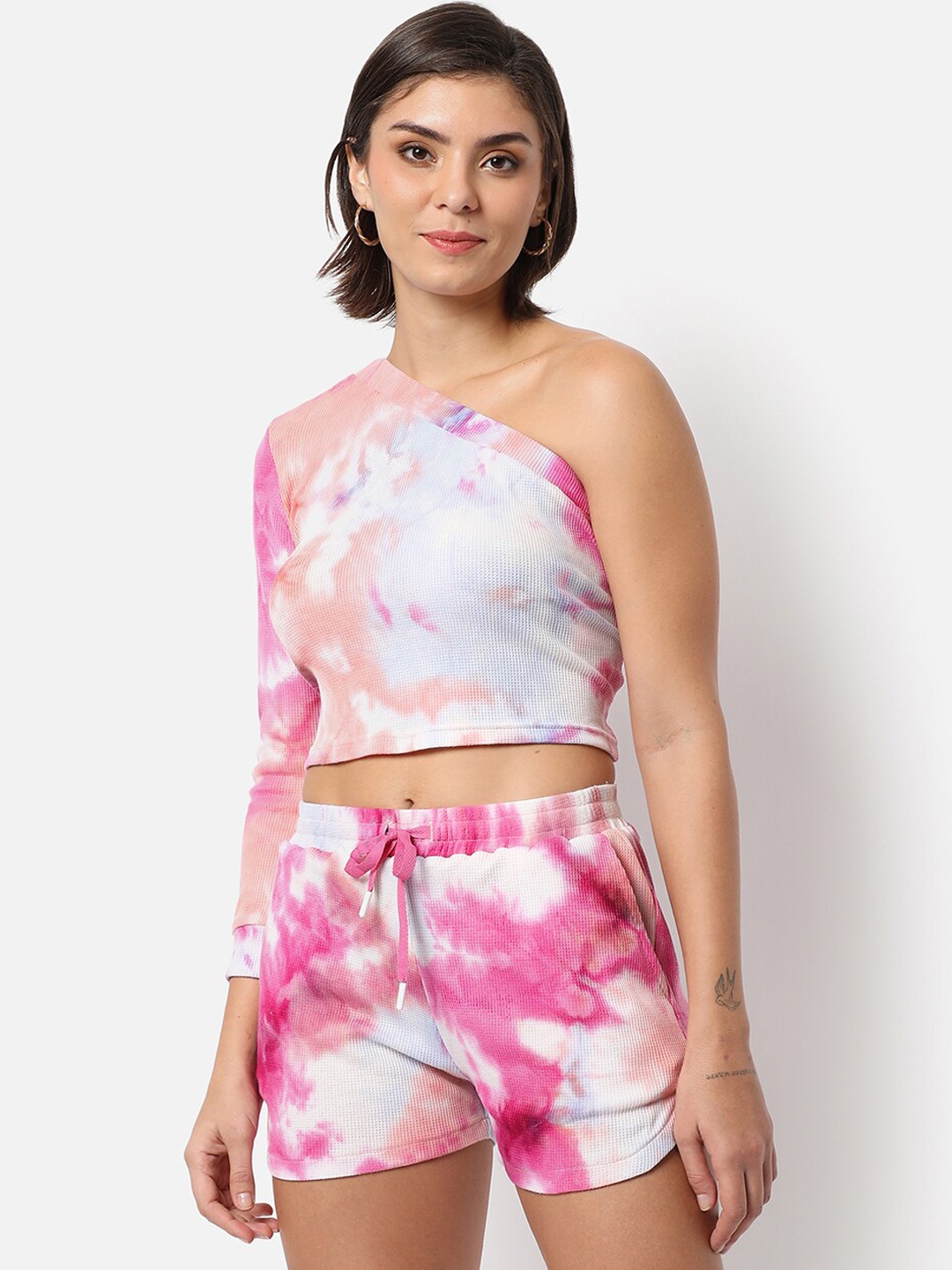 

Campus Sutra Women Pink Dyed Cotton Top with Shorts