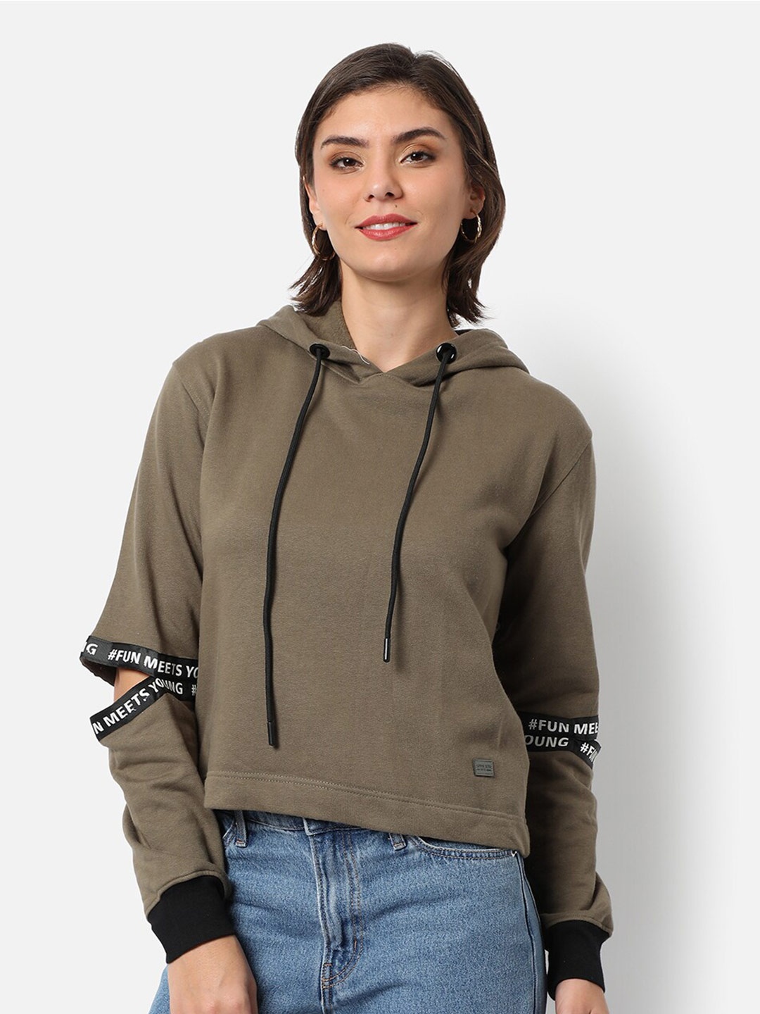 

Campus Sutra Women Olive Green Regular Fit Hooded Sweatshirt
