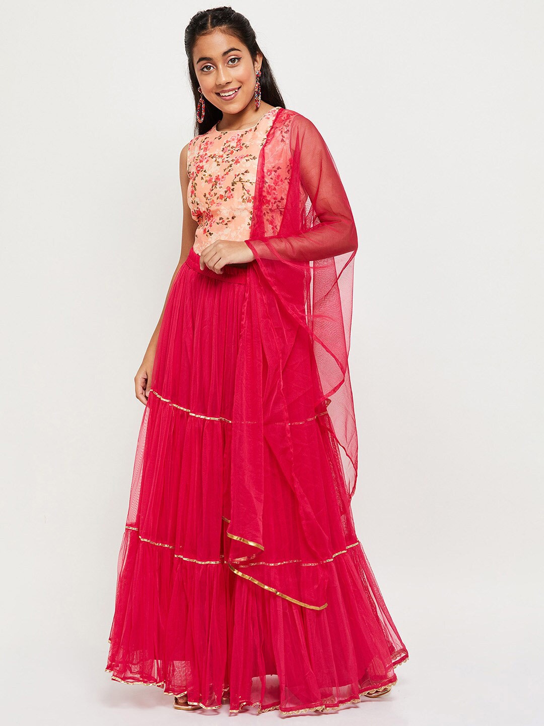 

max Girls Red & Peach-Coloured Printed Ready to Wear Lehenga & Blouse With Dupatta