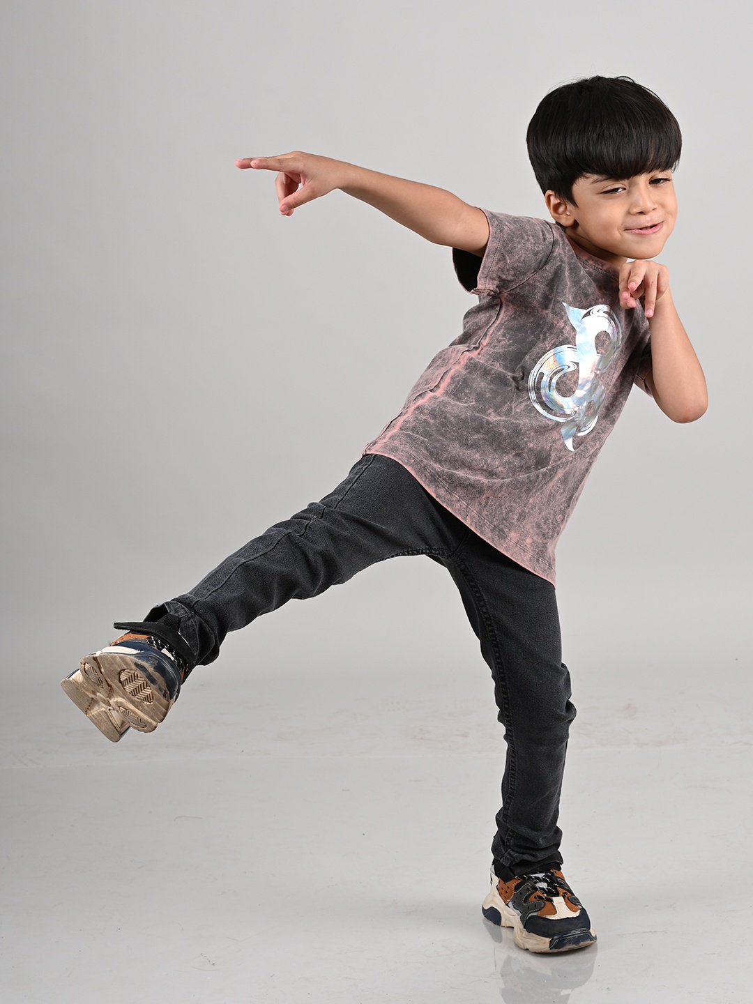 

TALES & STORIES Boys Brown Printed T-shirt