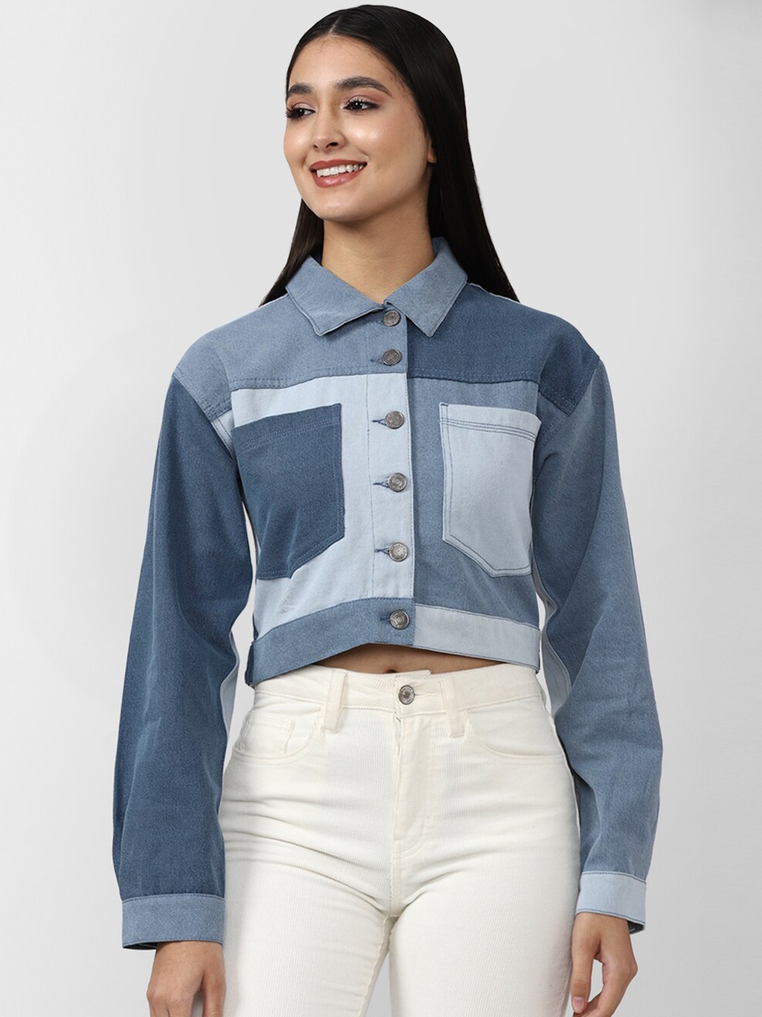 

FOREVER 21 Women Blue Color Blocked Crop Denim Jacket