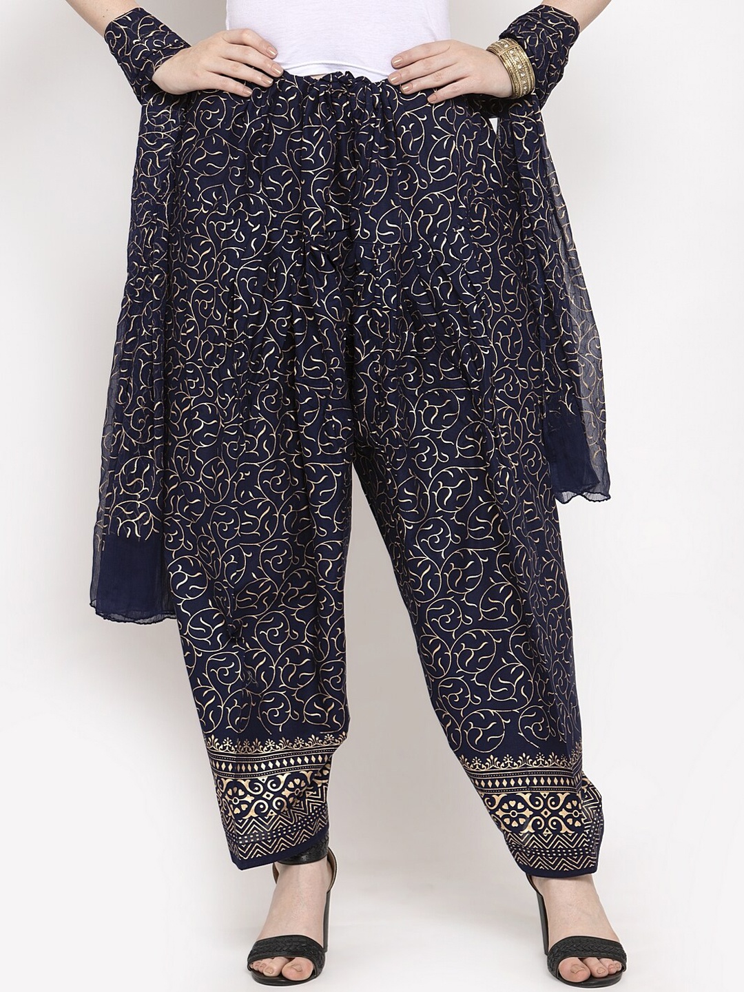 

Clora Creation Women Navy Blue Printed Loose-Fit Pure Cotton Salwar and Dupatta
