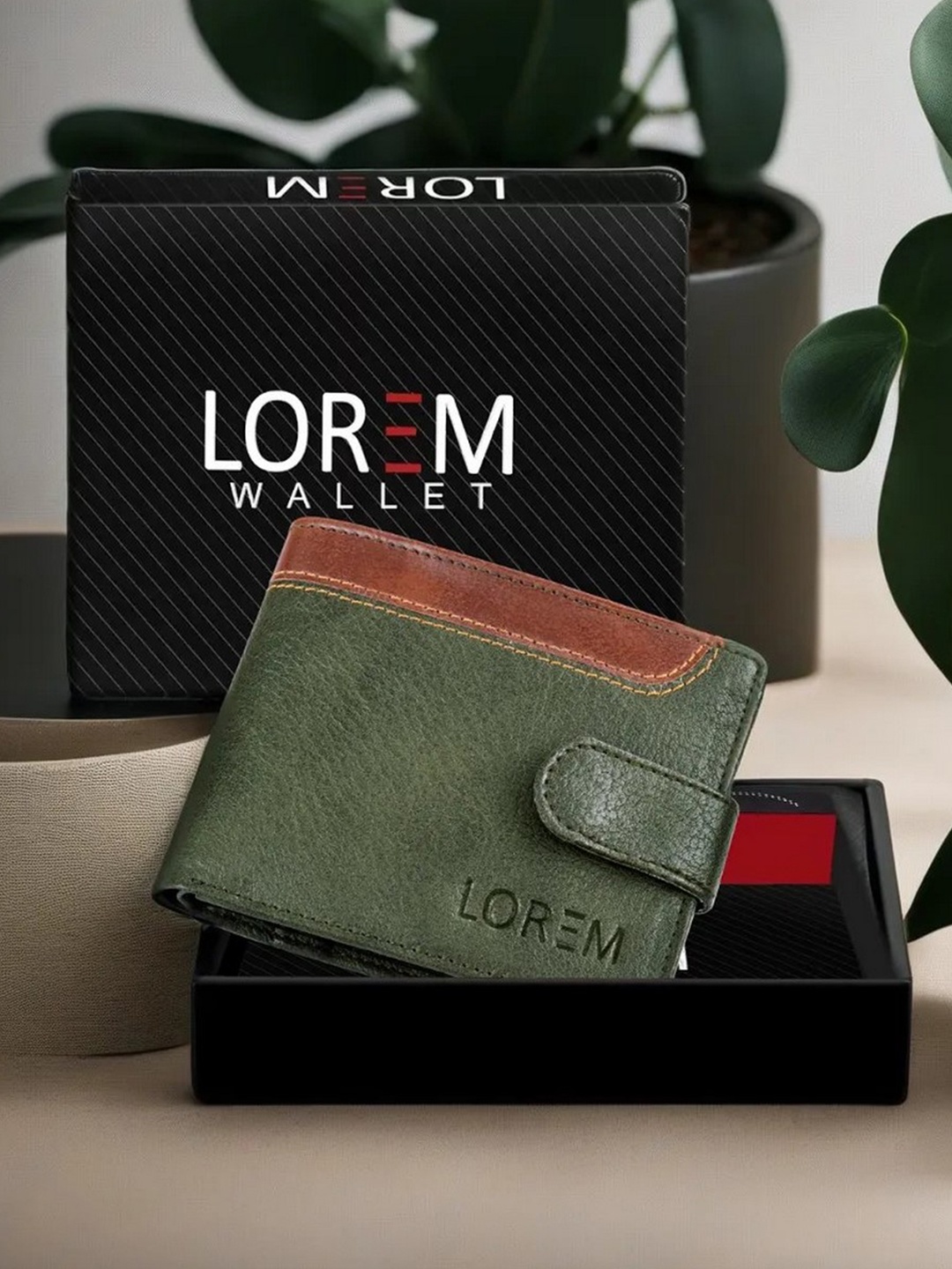 

LOREM Men Green Textured Two Fold Wallet with SIM Card Holder