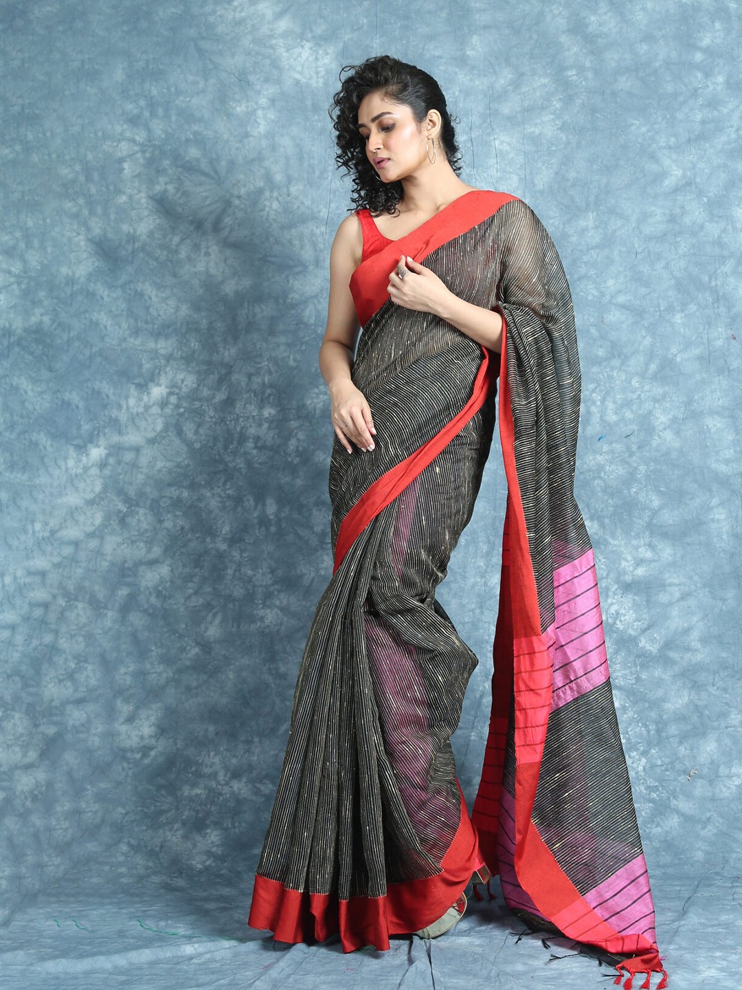 

Arhi Black & Pink Striped Pure Cotton Saree