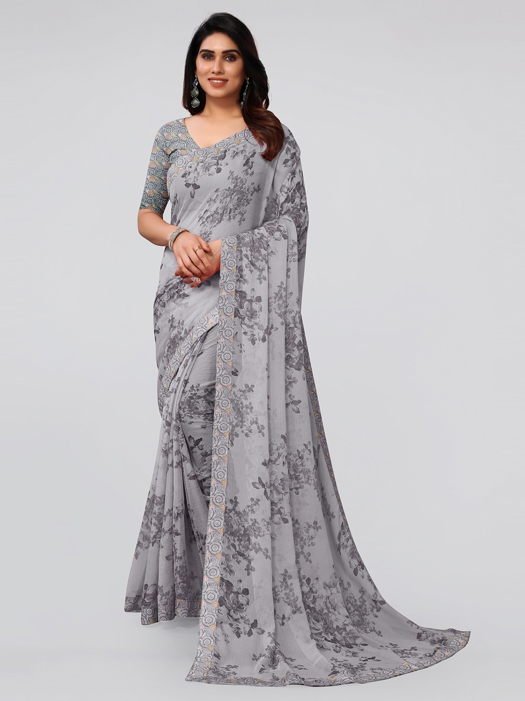 

MIRCHI FASHION Grey Floral Printed Saree