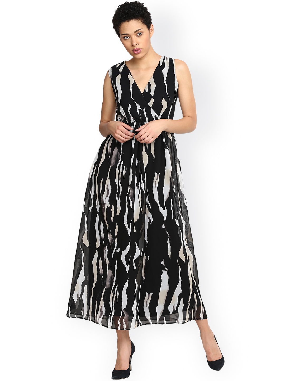 

Harpa Women Black Printed Maxi Dress
