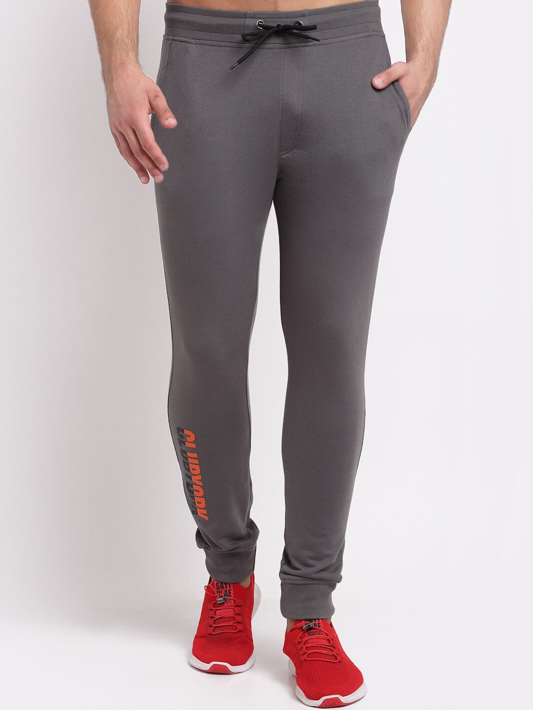 

Club York Men Grey Typography Printed Jogger