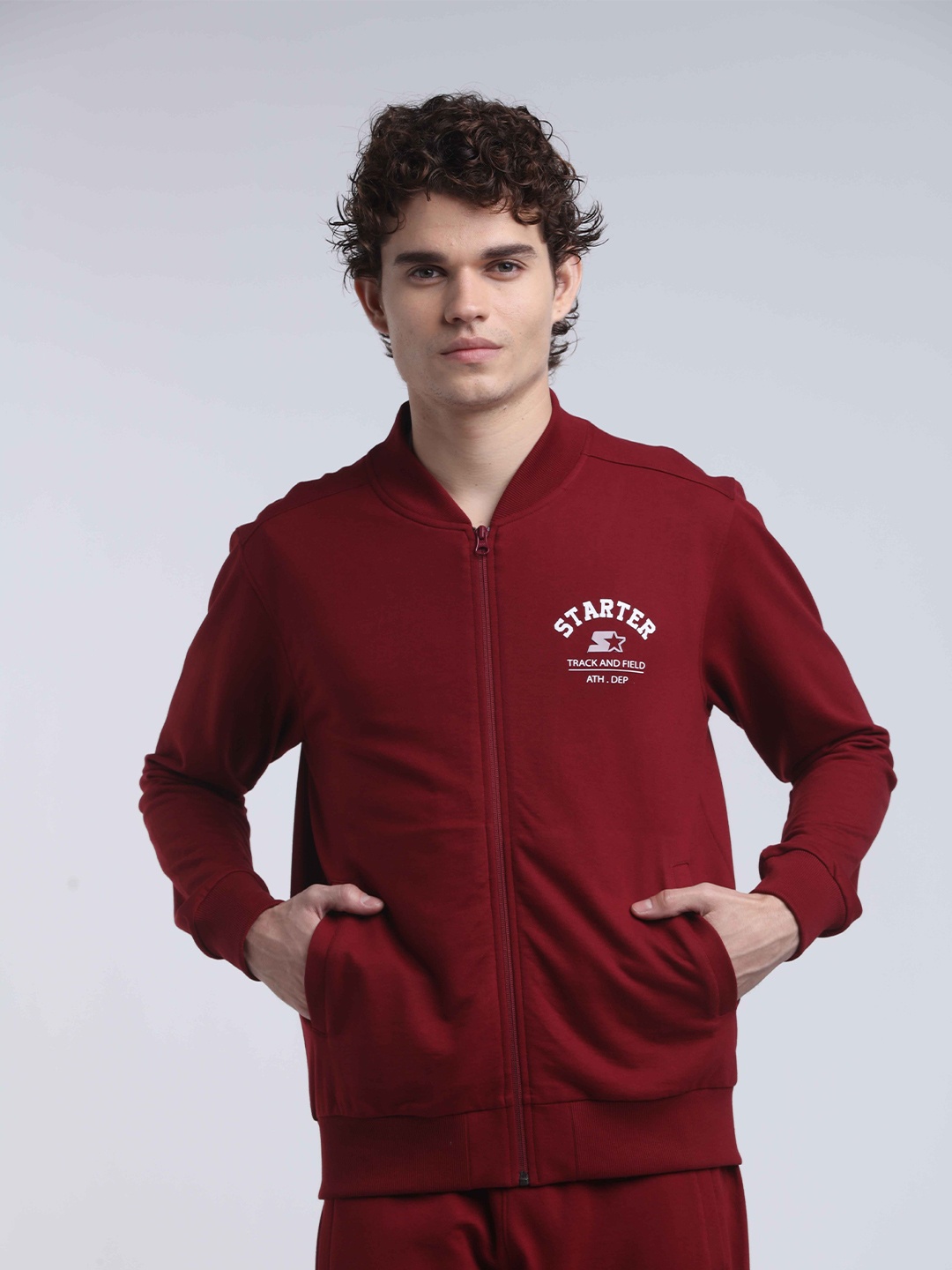

STARTER Men Maroon Solid Sweatshirt