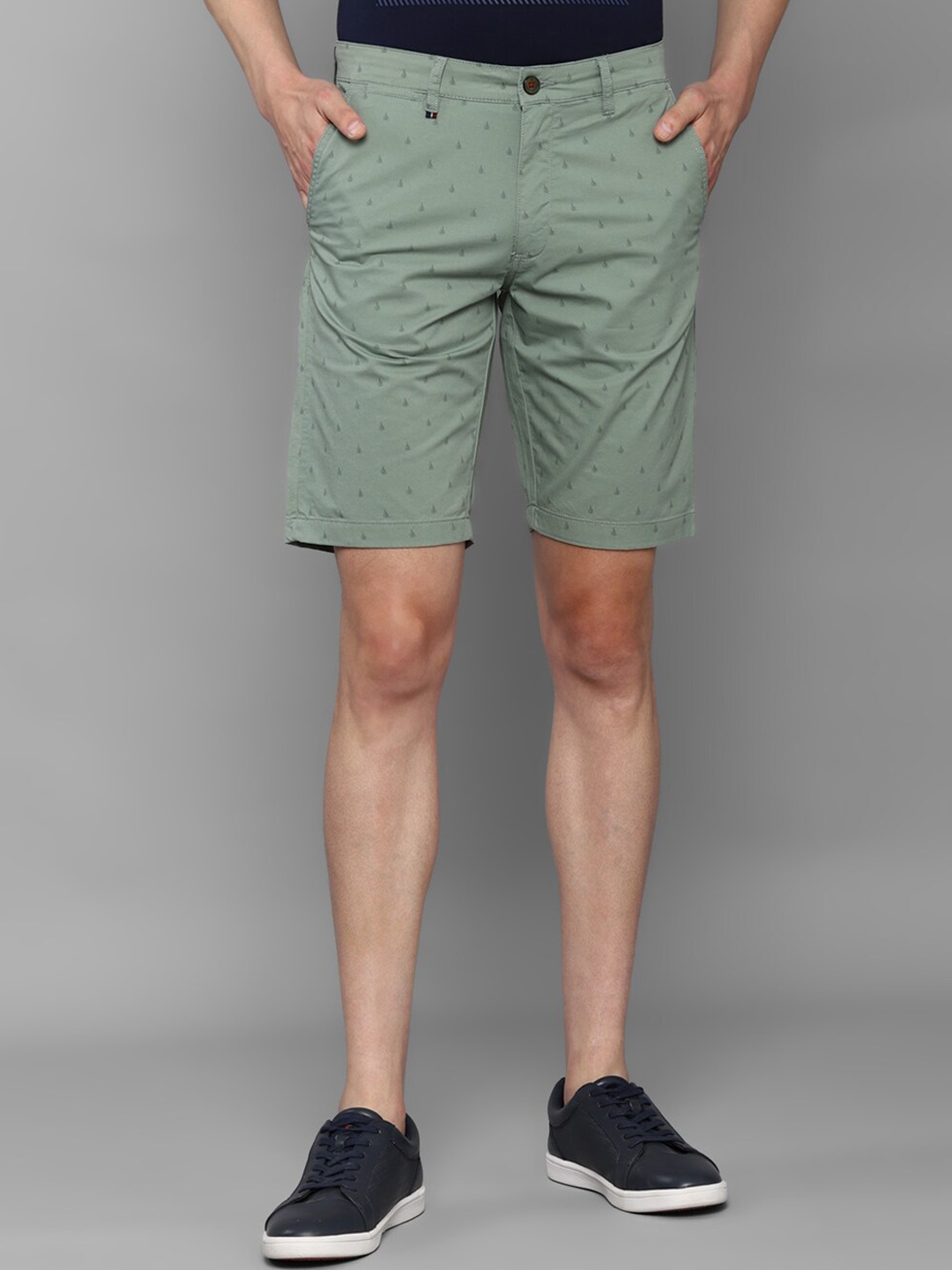 

Louis Philippe Sport Men Green Printed Slim Fit Chino Shorts