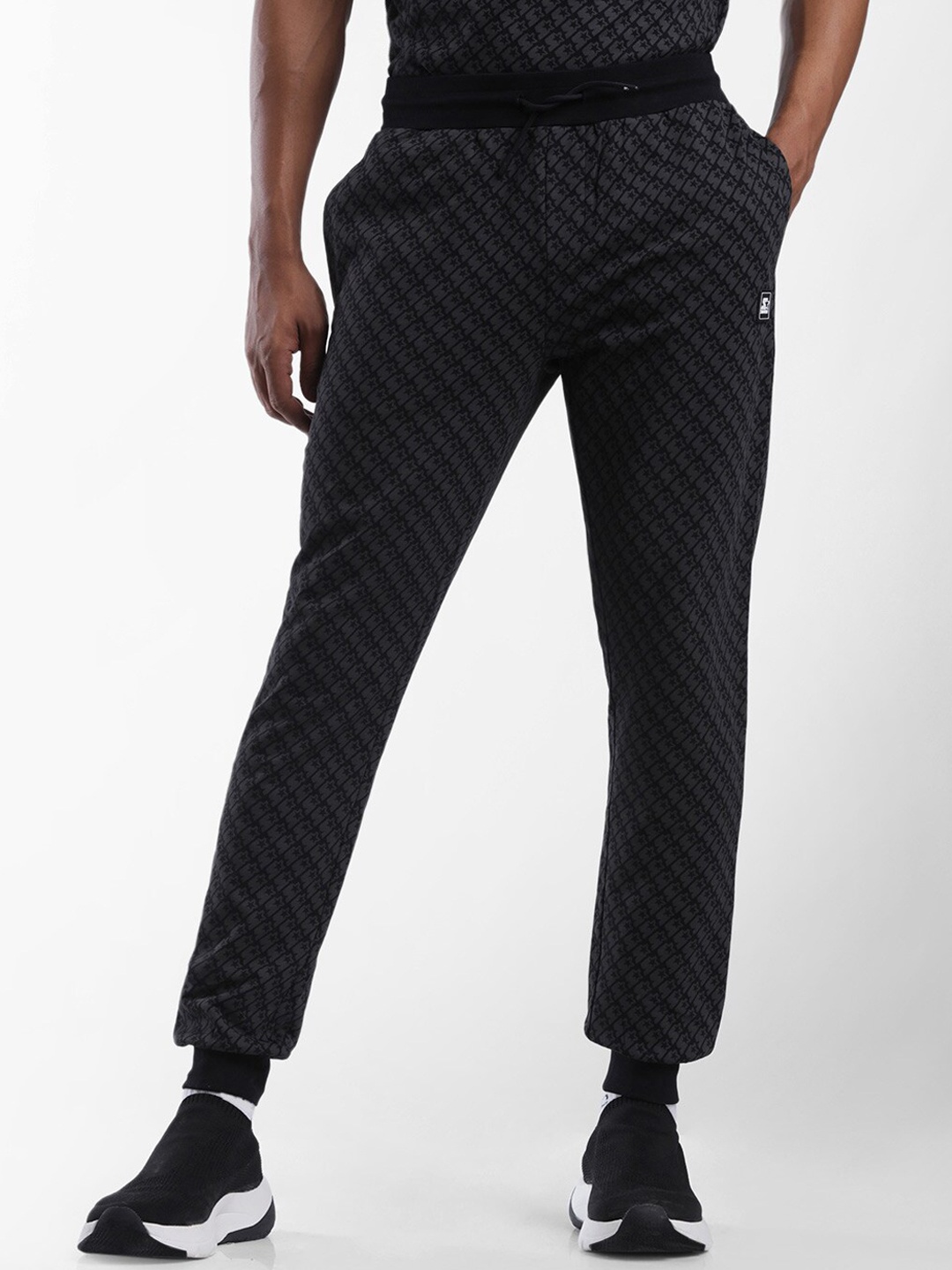 

STARTER Men Black Self Design Slim-Fit Cotton Joggers