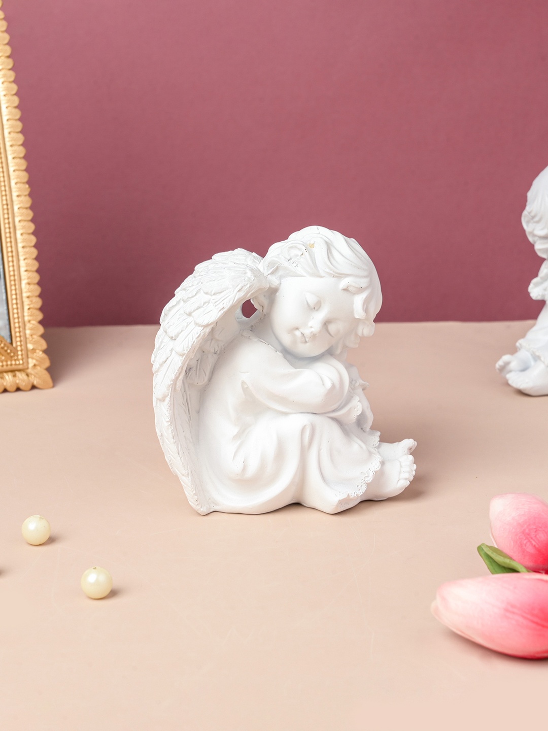 

Nestasia White Little Angel Showpiece