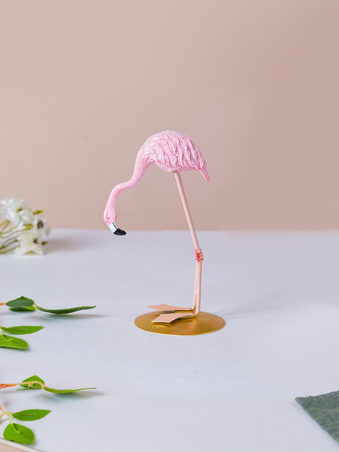 

Nestasia Pink Flamingo Showpiece