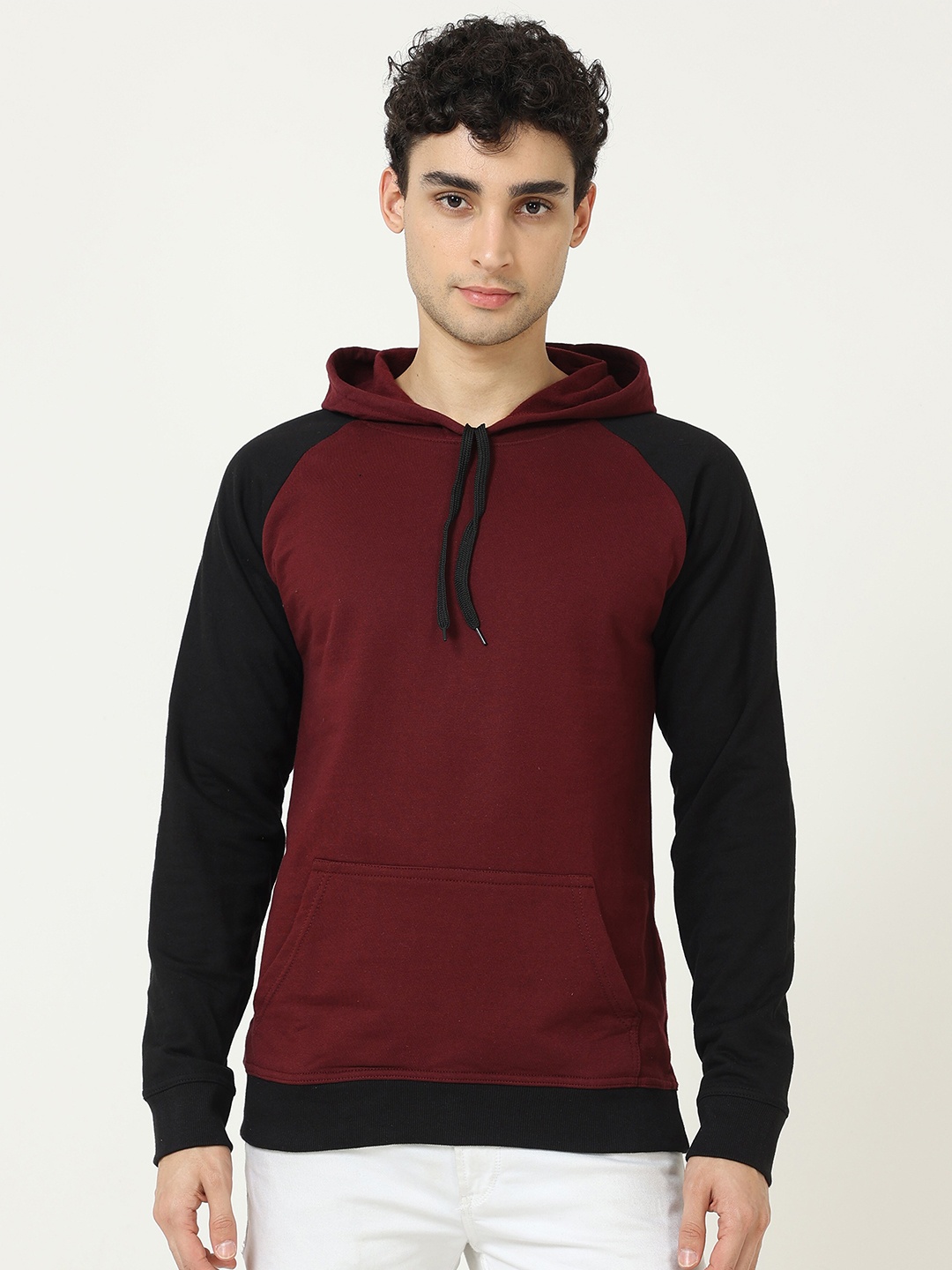 

Fleximaa Men Maroon Colourblocked Hooded Sweatshirt